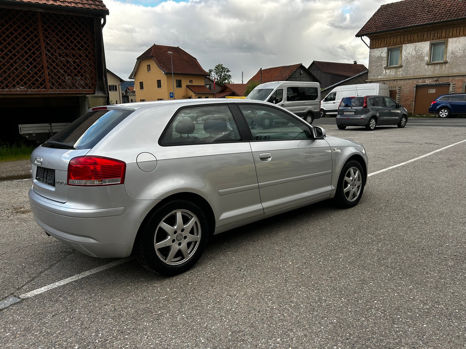 AUDI A3 2.0 FSI Attraction-image-3