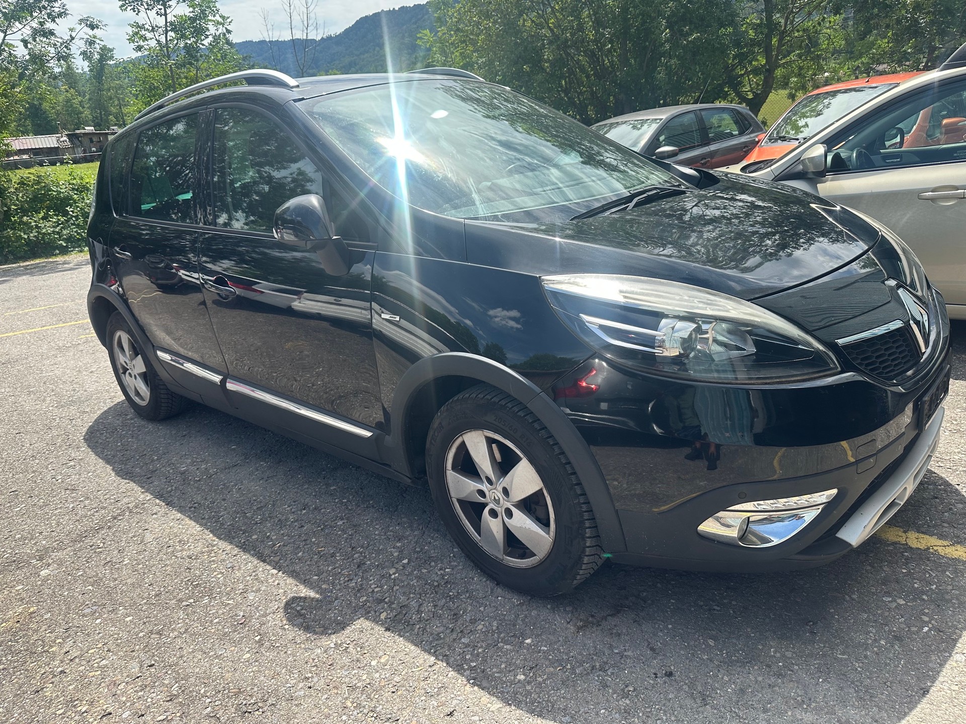 RENAULT Scénic Xmod 1.2 16V Turbo Privilège-image-1