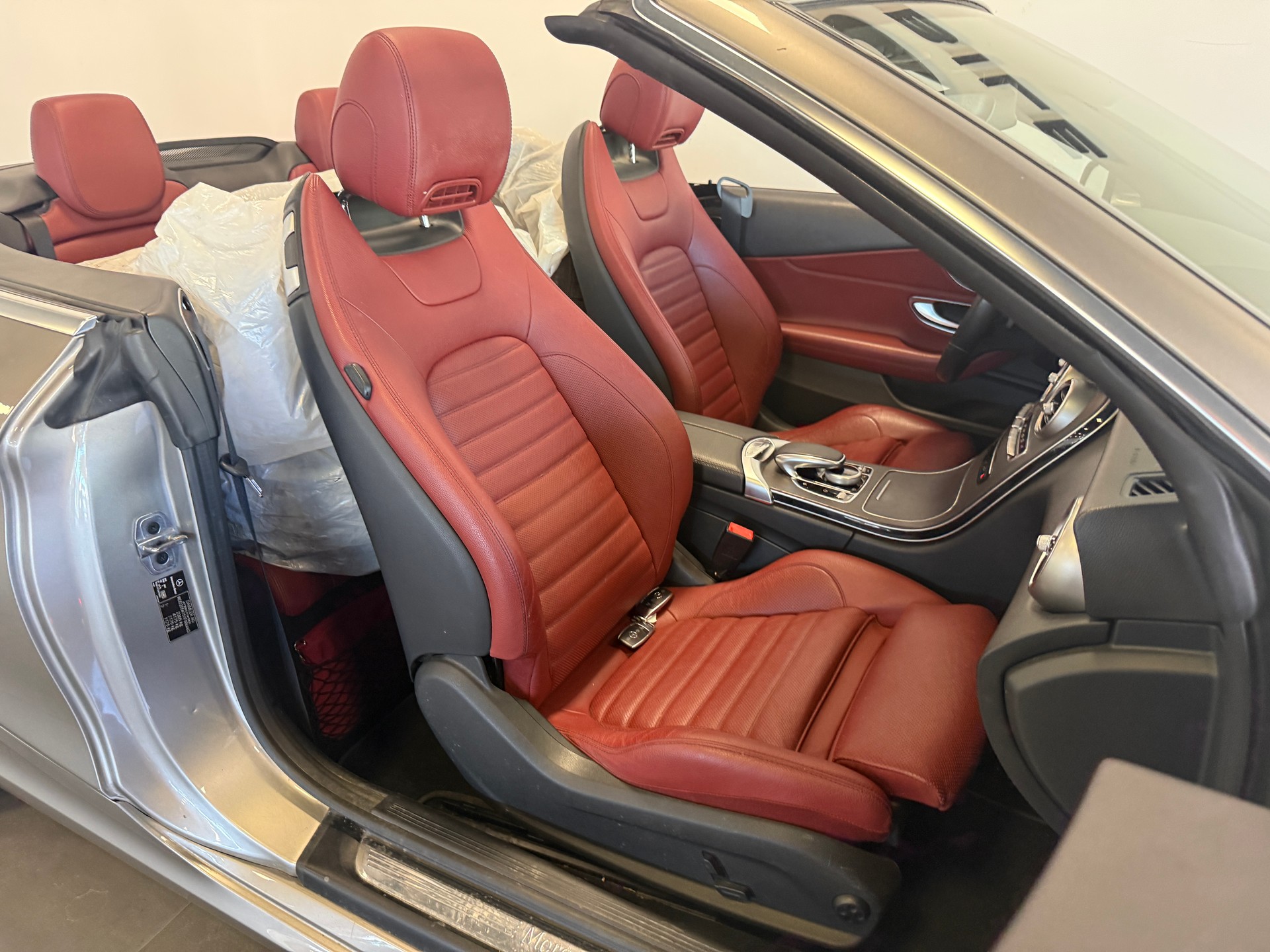 MERCEDES-BENZ C 220 d 4Matic Cabriolet 9G-Tronic-image-13