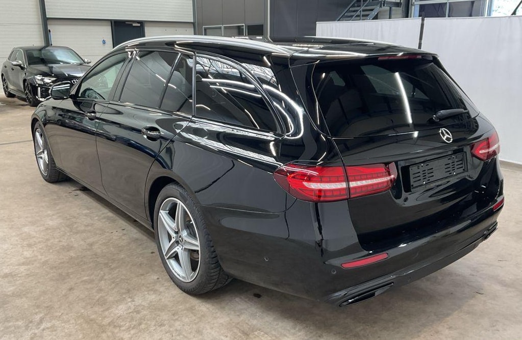 MERCEDES-BENZ E 200 d T Avantgarde 9G-Tronic-image-1