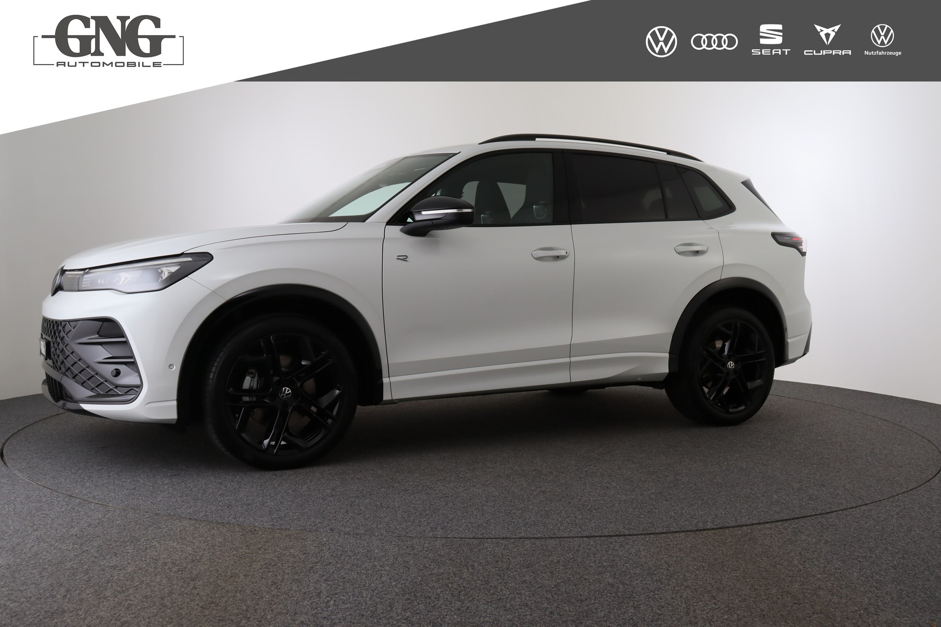 VW Tiguan 2.0 TDI SCR R-Line United 4Motion DSG-showroom-element-1