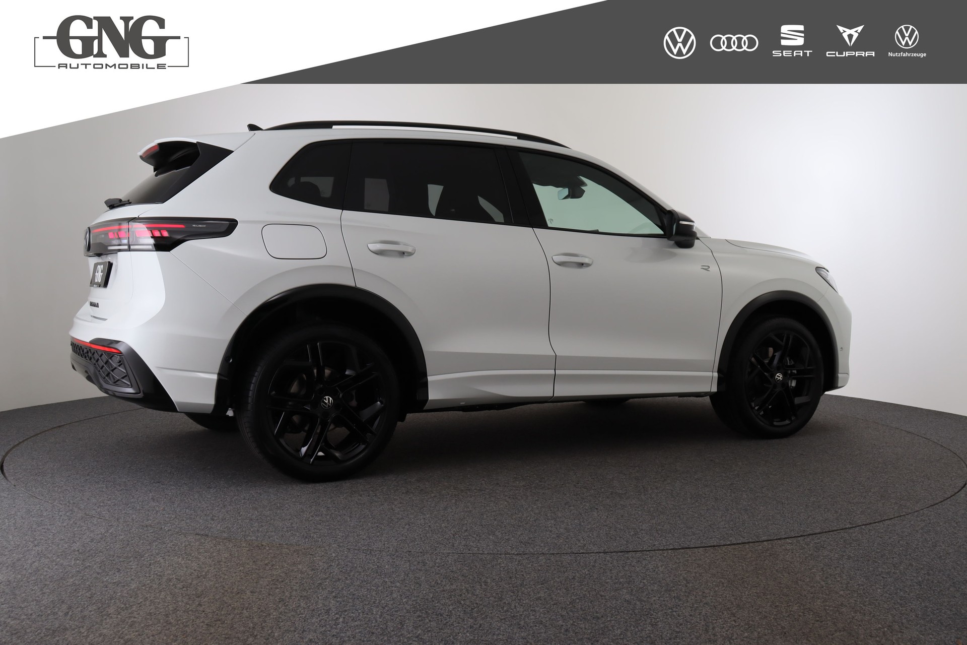 VW Tiguan 2.0 TDI SCR R-Line United 4Motion DSG-image-7