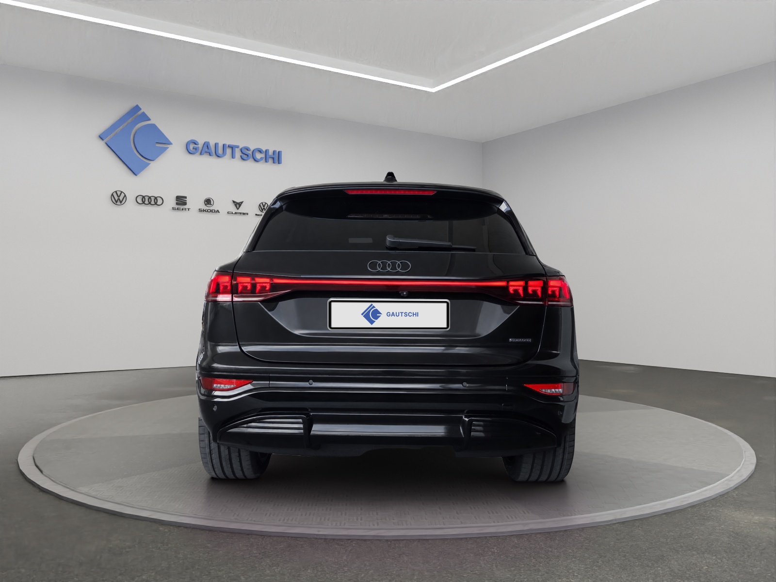 AUDI Q6 e-tron quattro-image-3