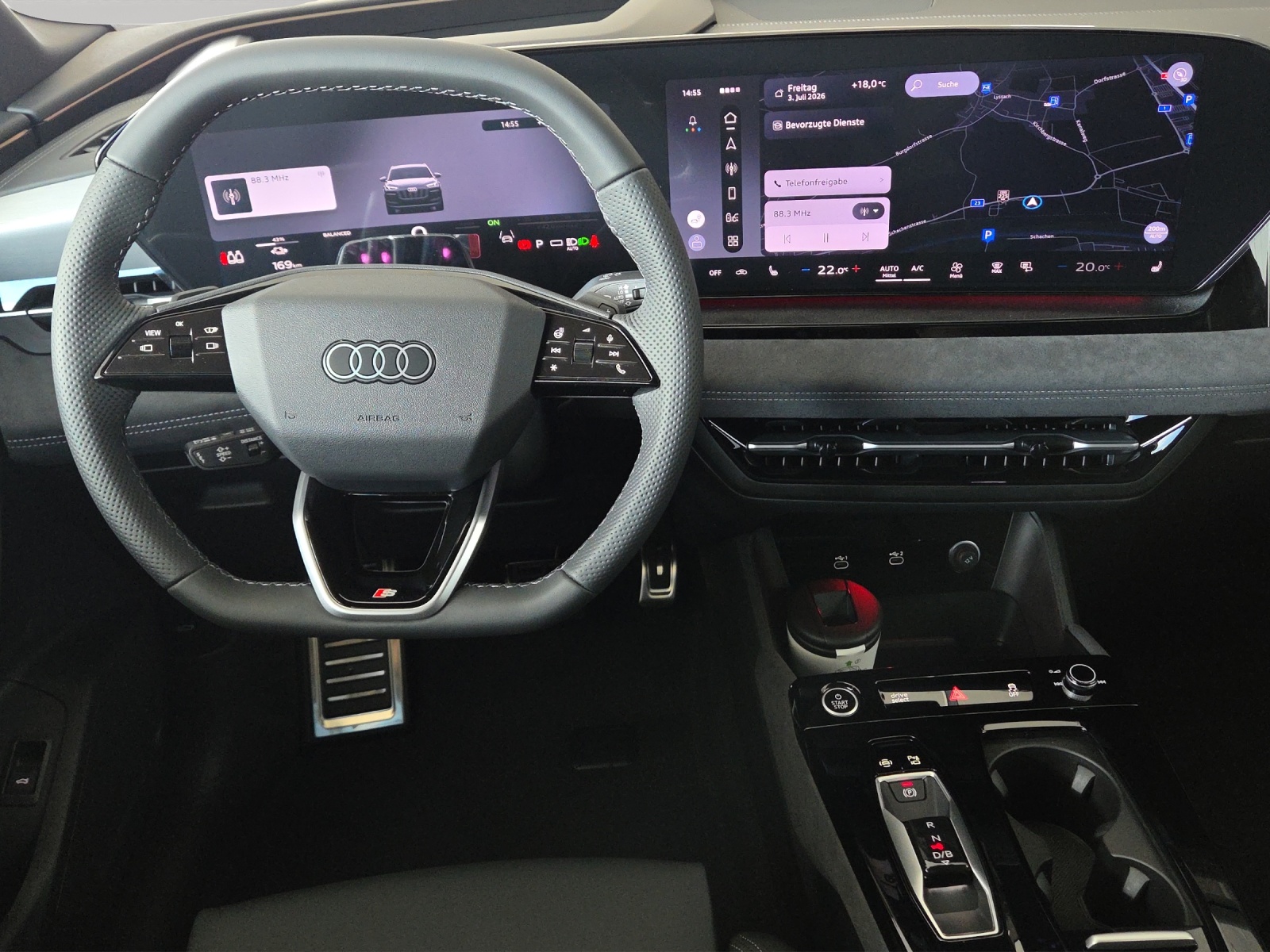 AUDI Q6 e-tron quattro-image-6