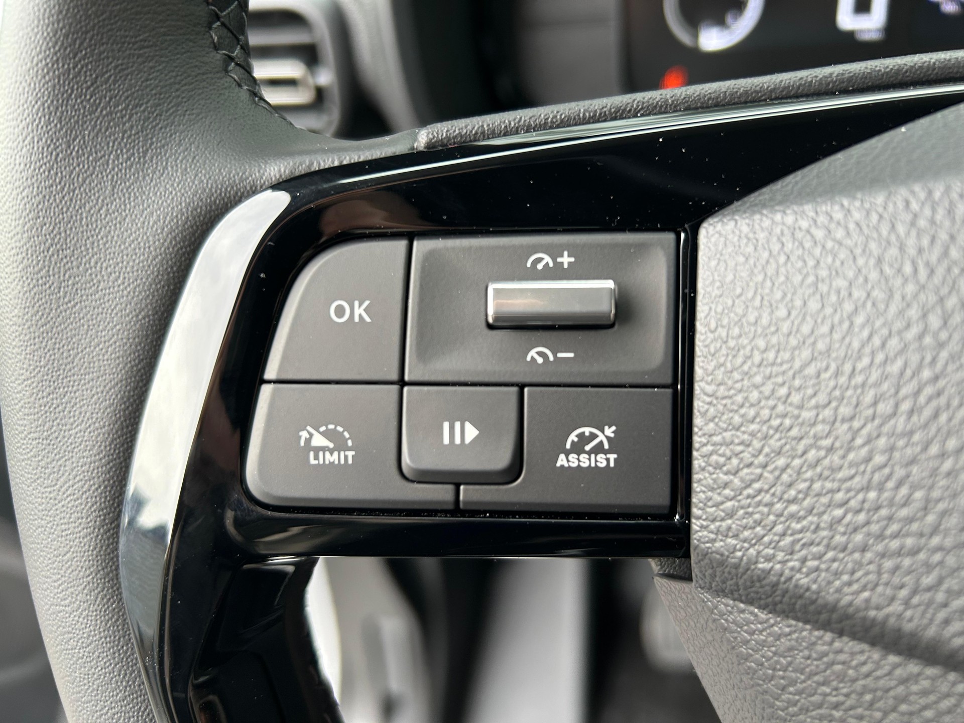 TOYOTA PROACE CITY Van L1 1.2 Active-image-14