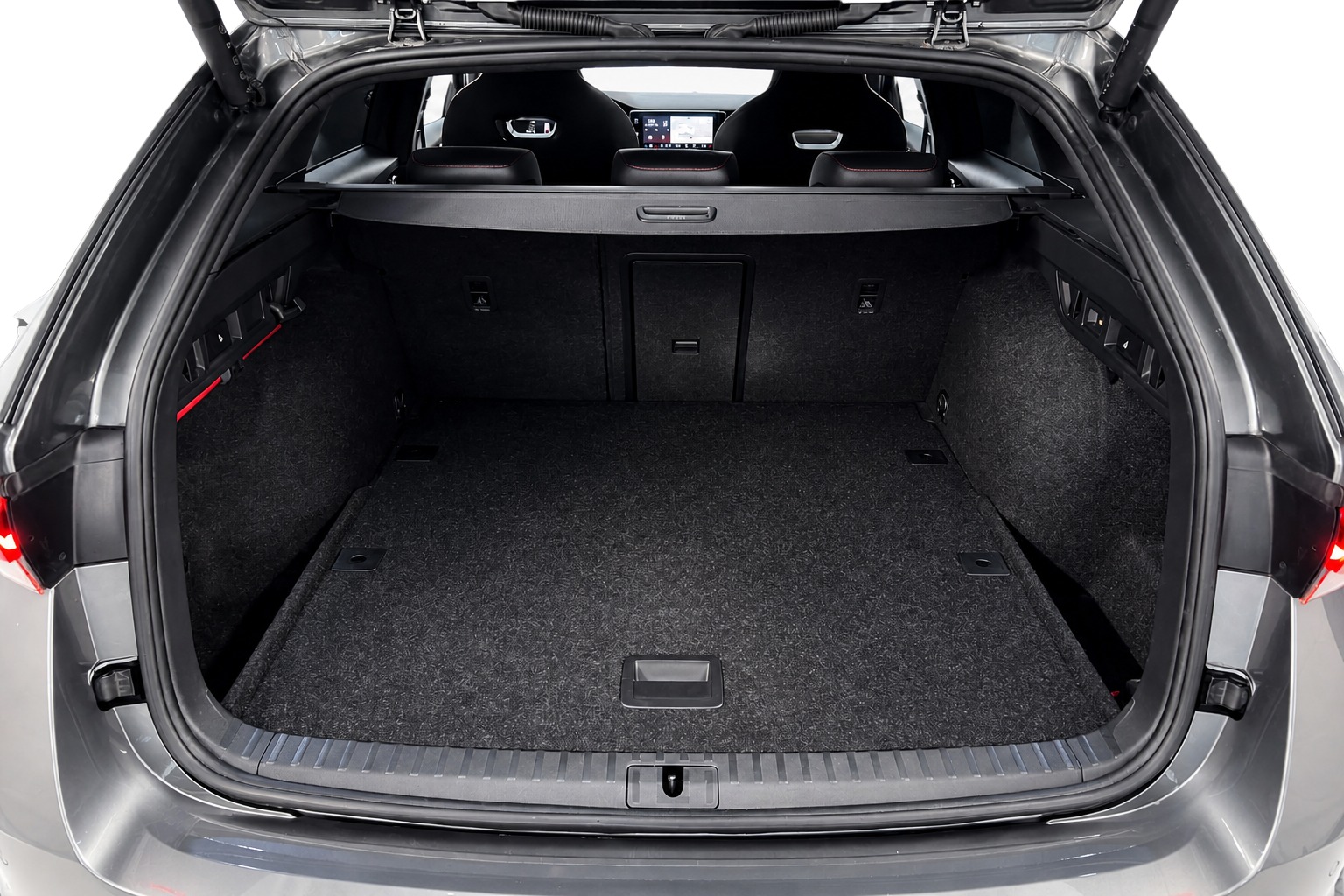 SKODA Octavia Combi 2.0 TDI RS 4x4 DSG-image-17