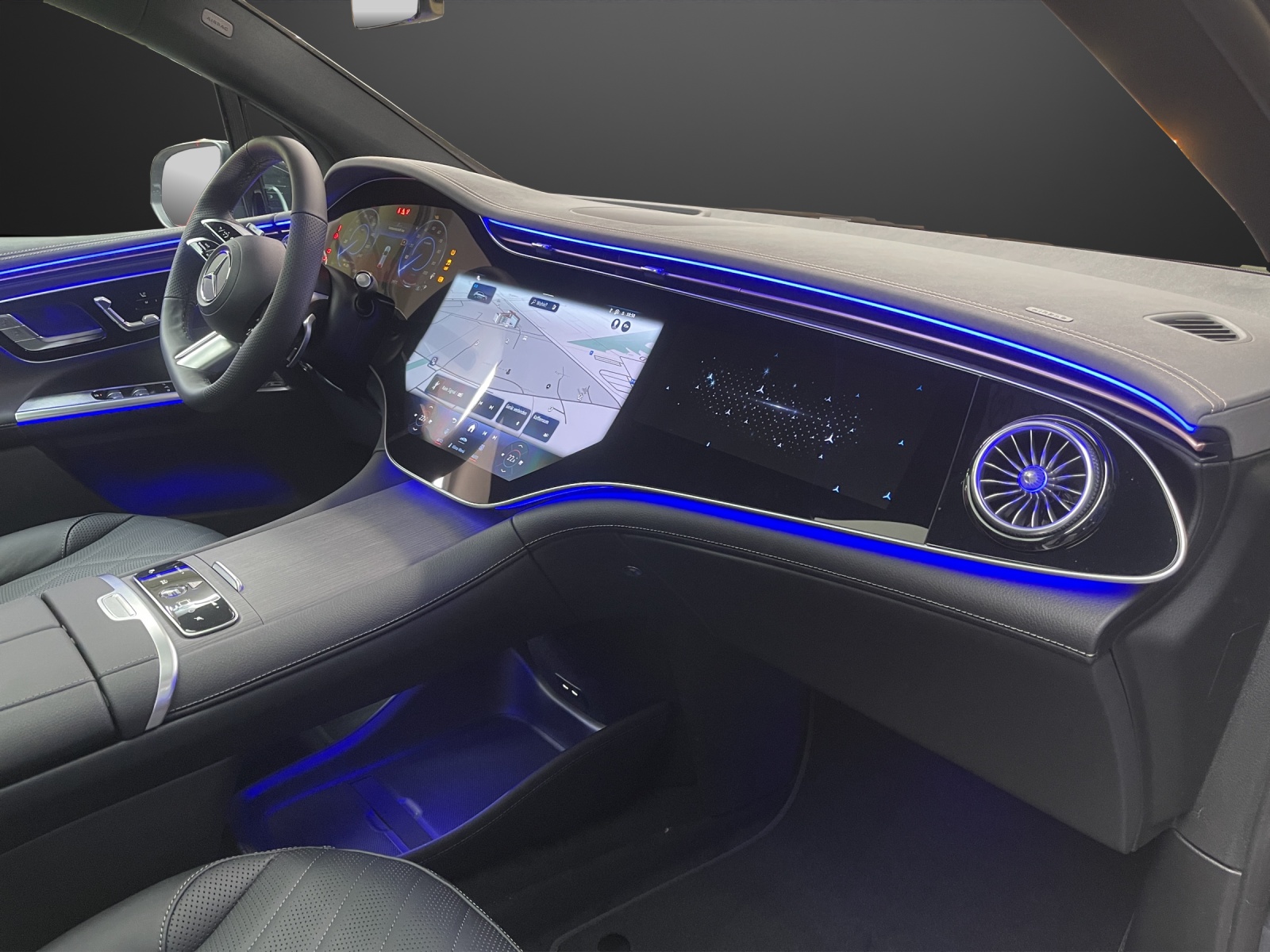 MERCEDES-BENZ EQE 350 4MATIC SUV "Excellence Edition"-image-9
