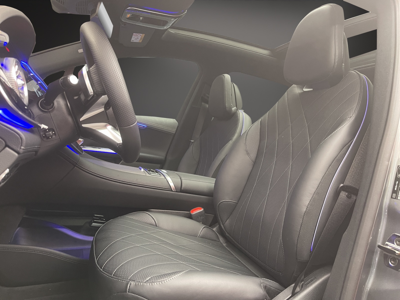 MERCEDES-BENZ EQE 350 4MATIC SUV "Excellence Edition"-image-6