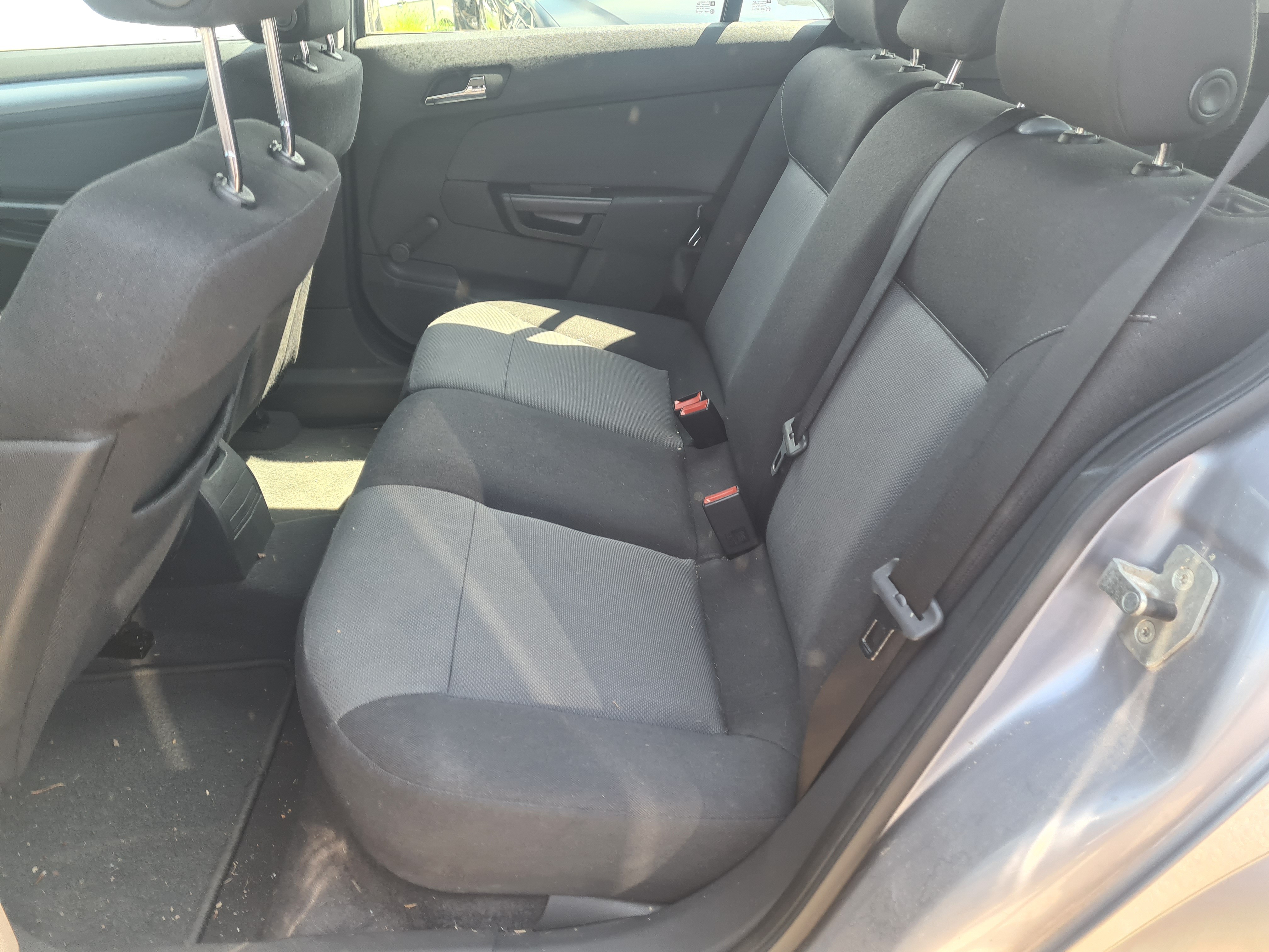 OPEL Astra Caravan 1.6i 16V TP Sport — slika 10