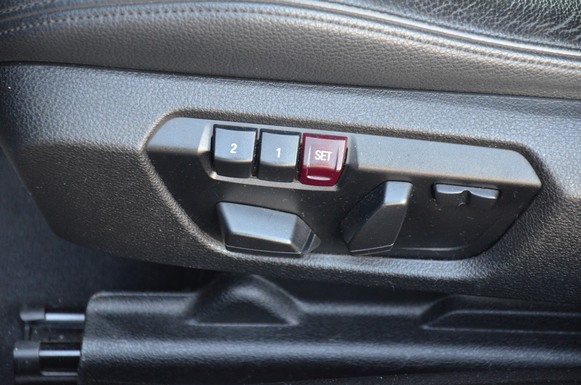 BMW 435d Coupé xDrive Steptronic M Sport-image-15
