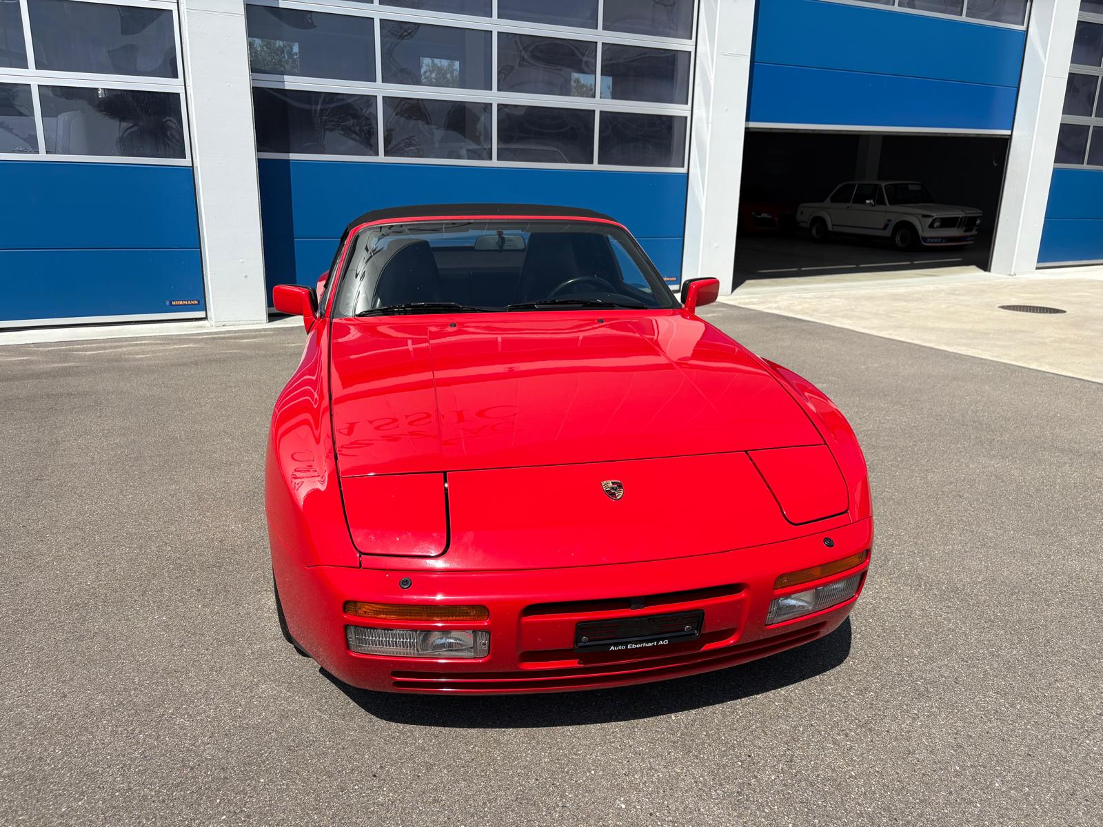 PORSCHE 944 Turbo Cabriolet-image-1