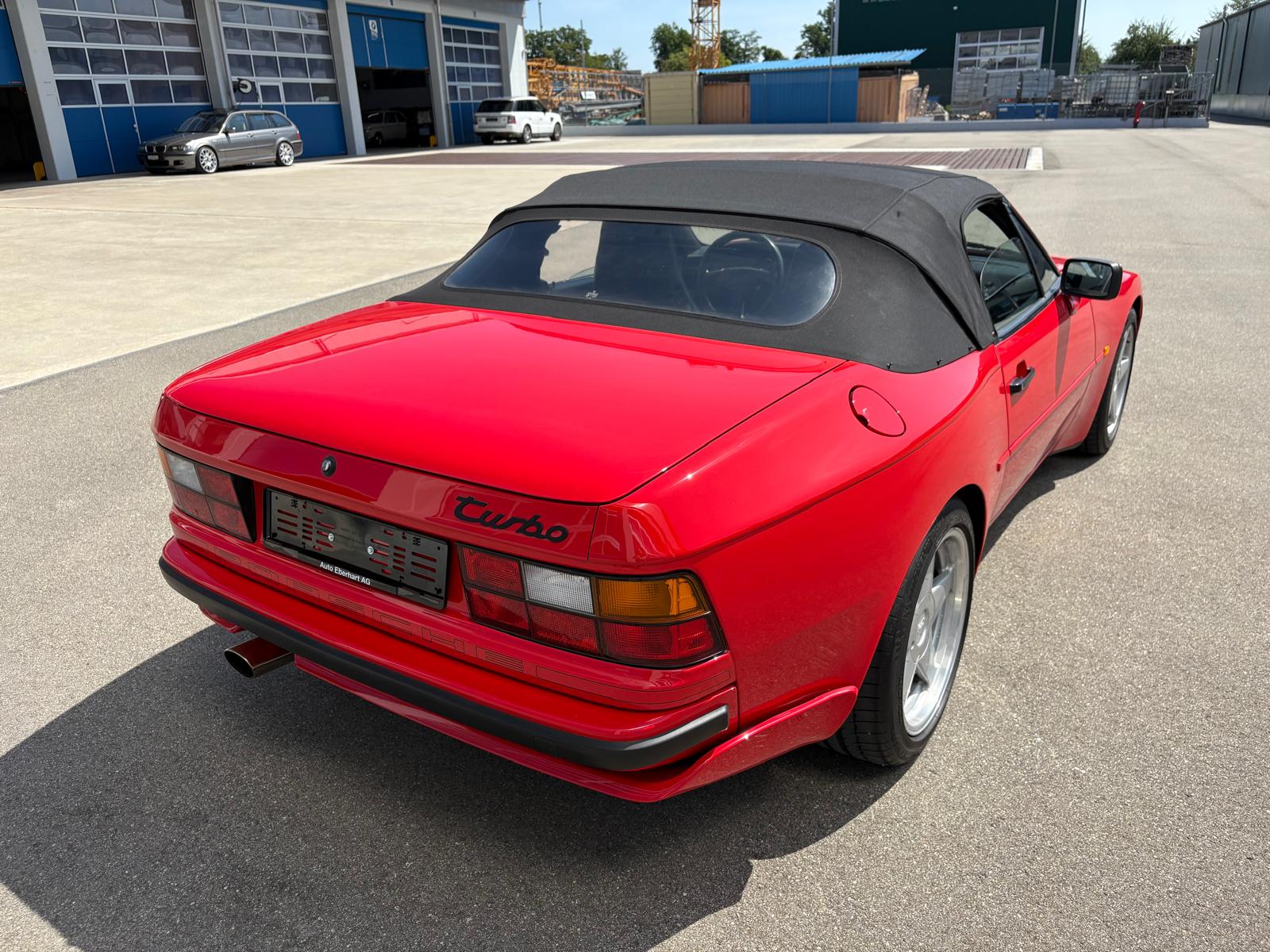 PORSCHE 944 Turbo Cabriolet-image-4