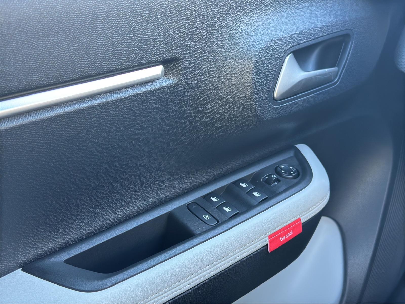 CITROEN C3 1.2 Hybrid 110 Max-image-10