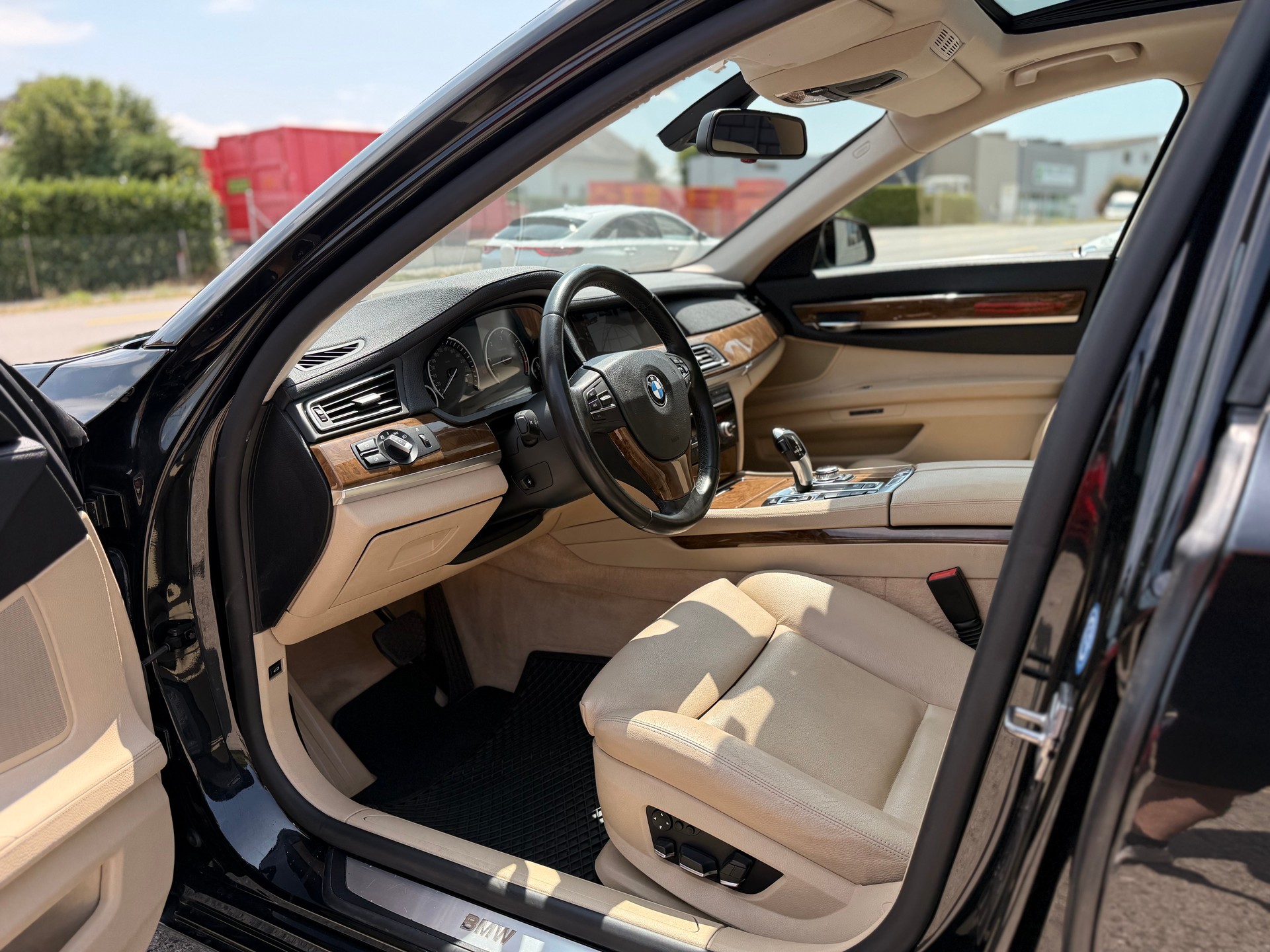 BMW 730d F01 / HAMANN / ** Neuwertiger Zustand **-image-24