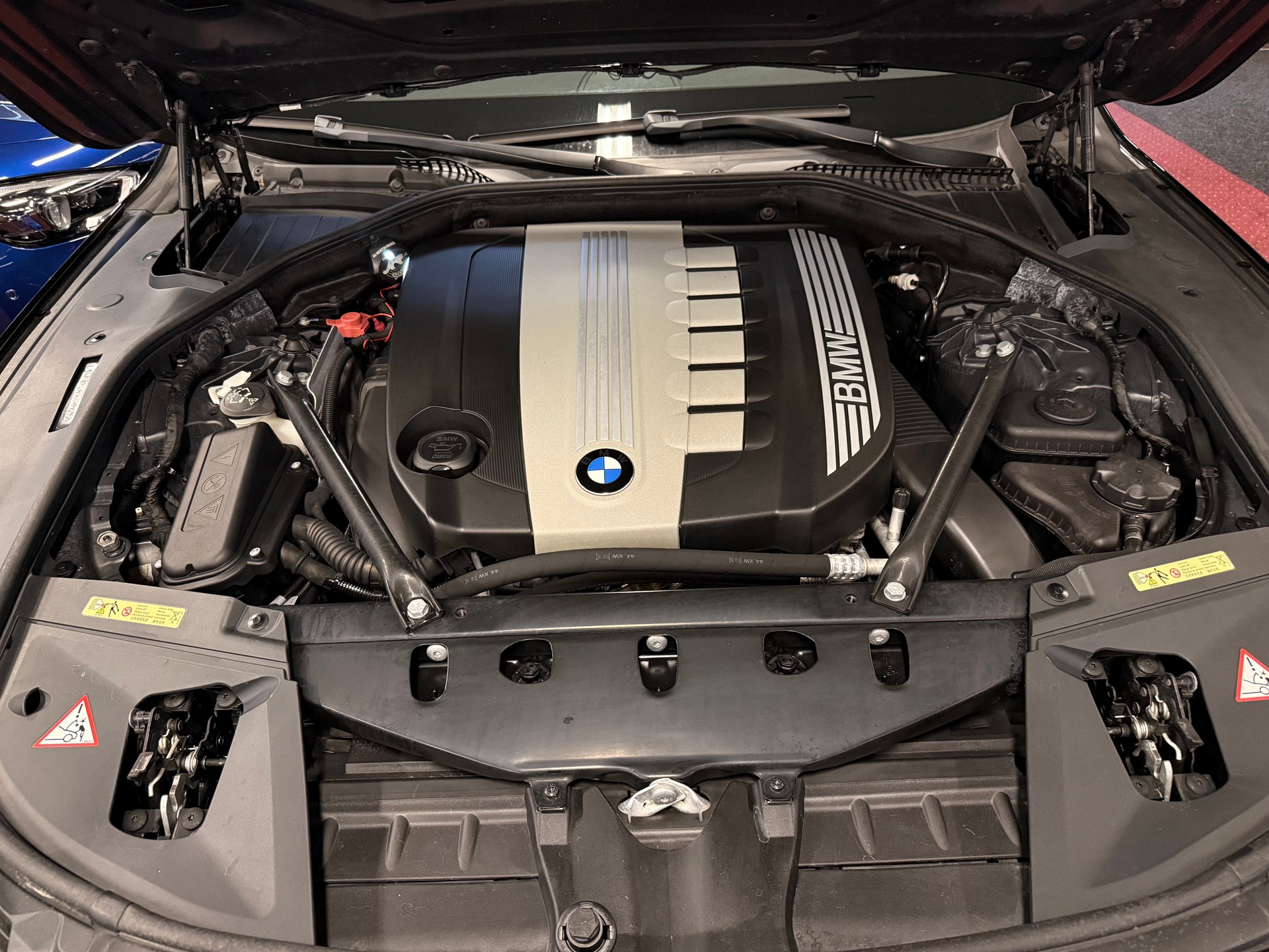 BMW 730d F01 / HAMANN / ** Neuwertiger Zustand **-image-27