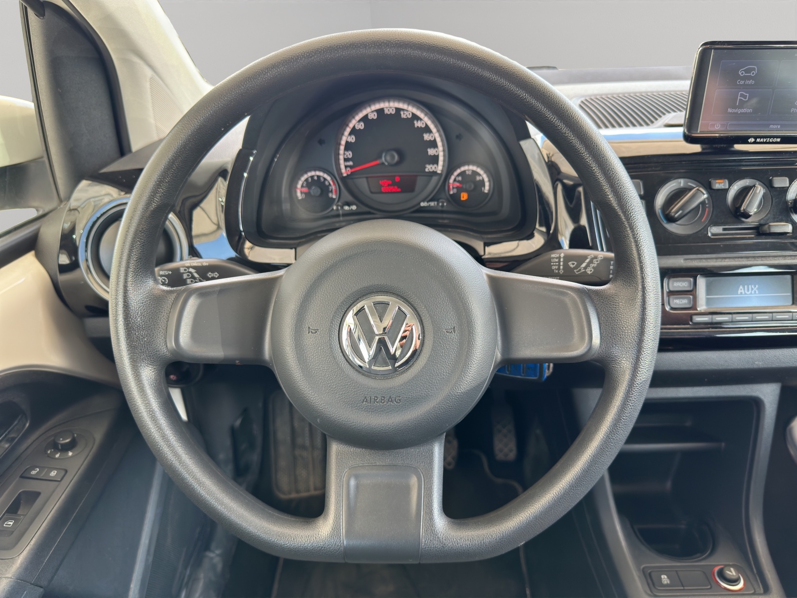 VW Up 1.0 take up-image-14