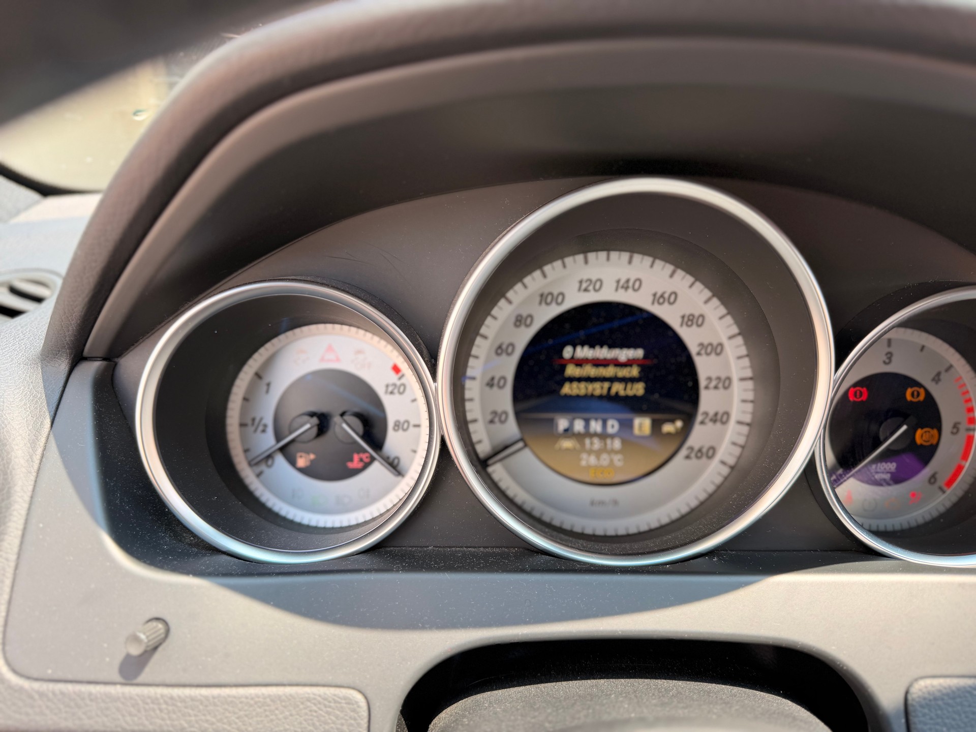 MERCEDES-BENZ C 250 CDI BlueEF 4m-image-2