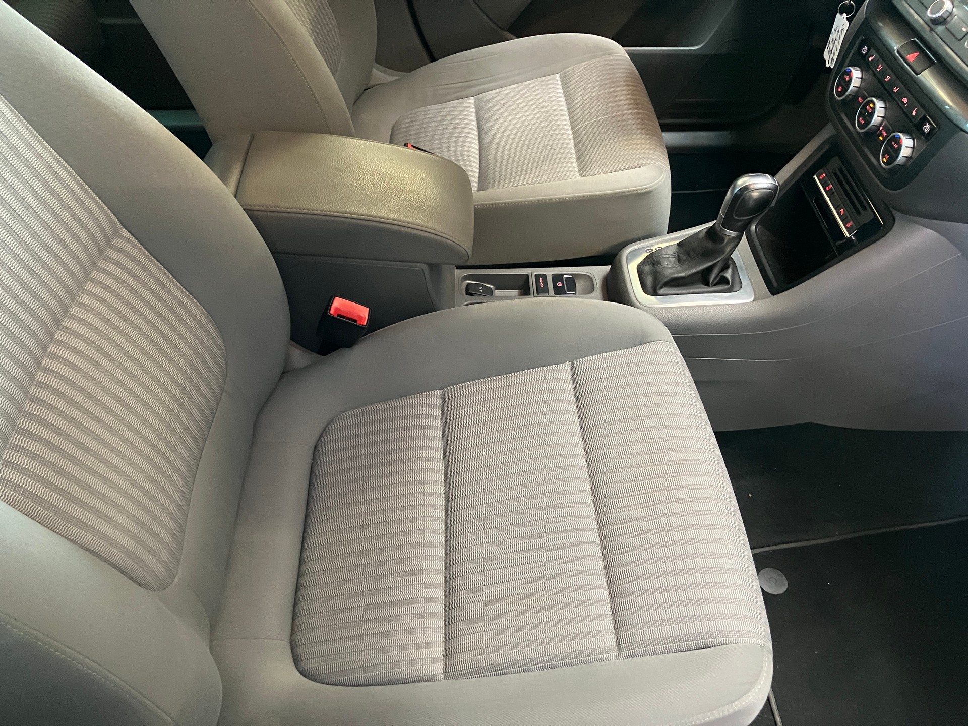 SEAT Alhambra 2.0 TDI Reference Eco DSG-image-29