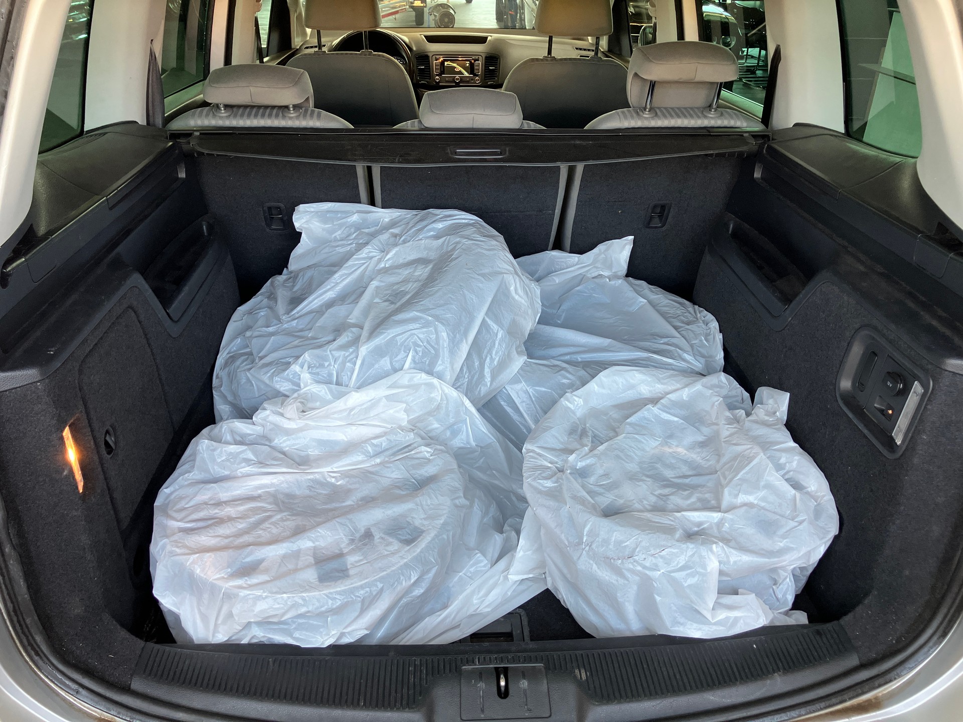 SEAT Alhambra 2.0 TDI Reference Eco DSG-image-14