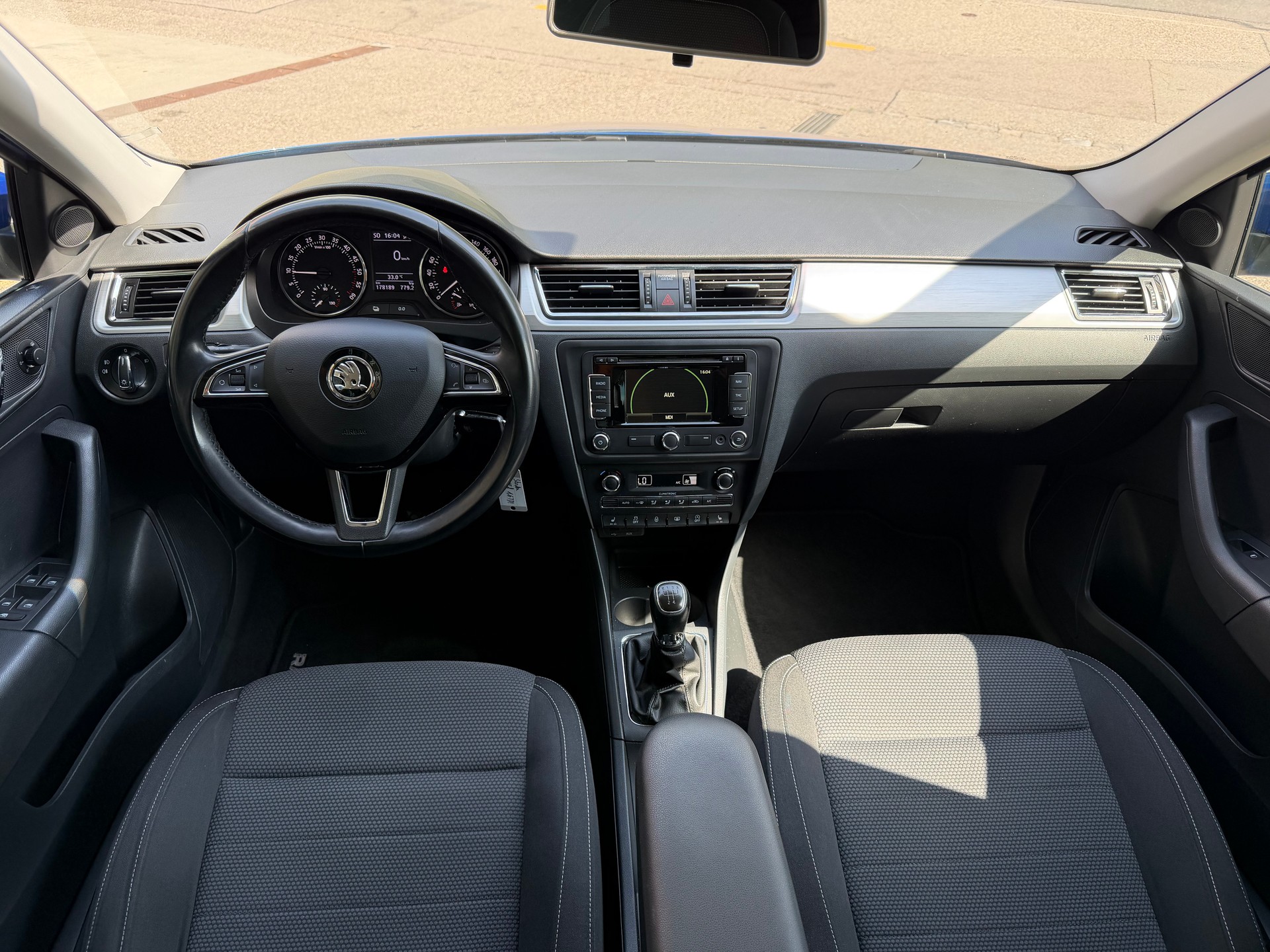 SKODA Rapid Spaceback 1.6 TDI Ambition-image-6