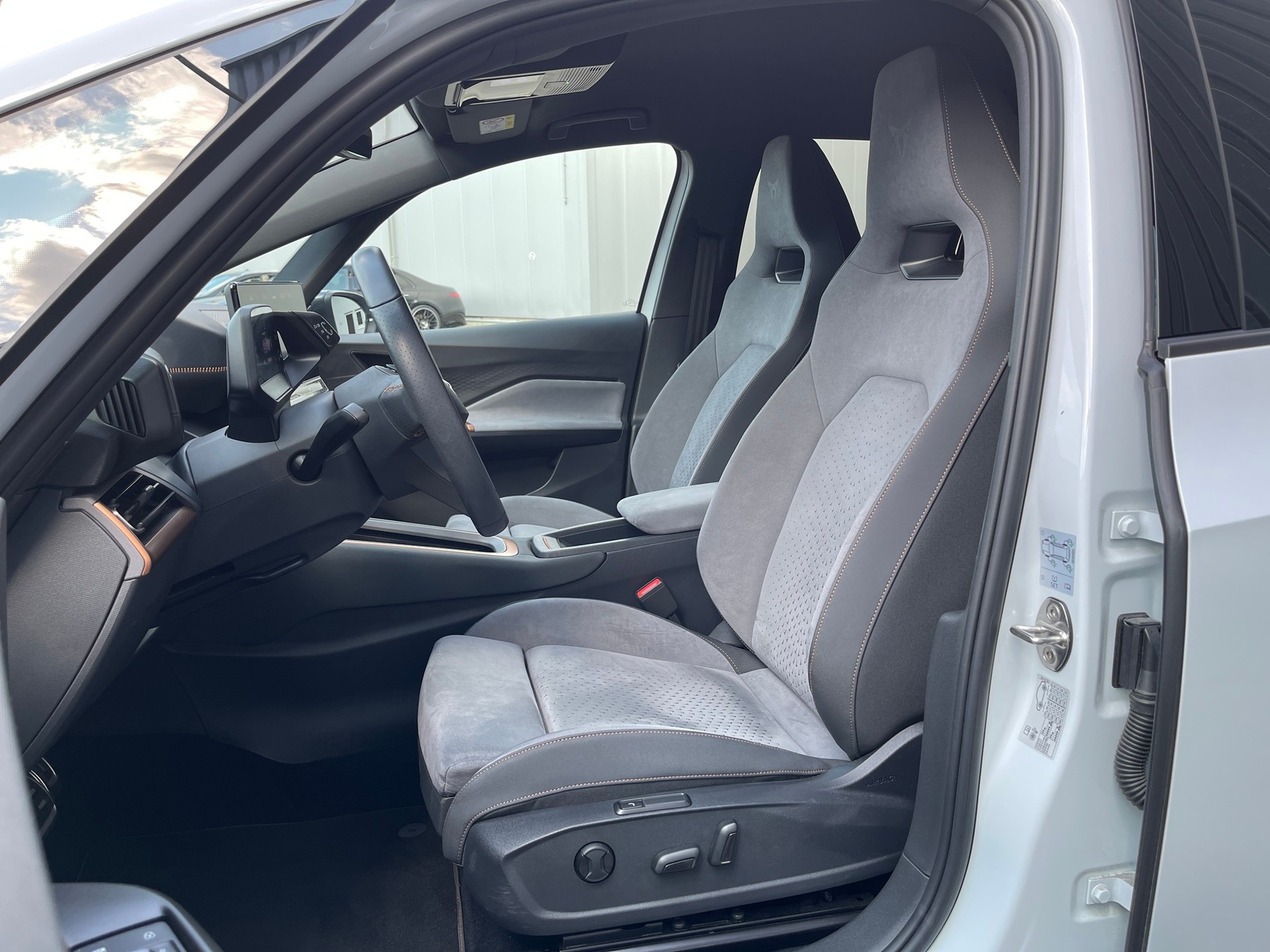 CUPRA Born 58 kWh-image-6