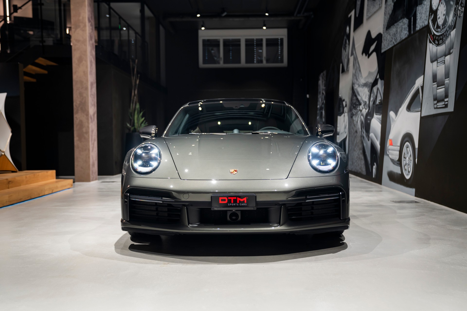 PORSCHE 911 Turbo S PDK-image-1