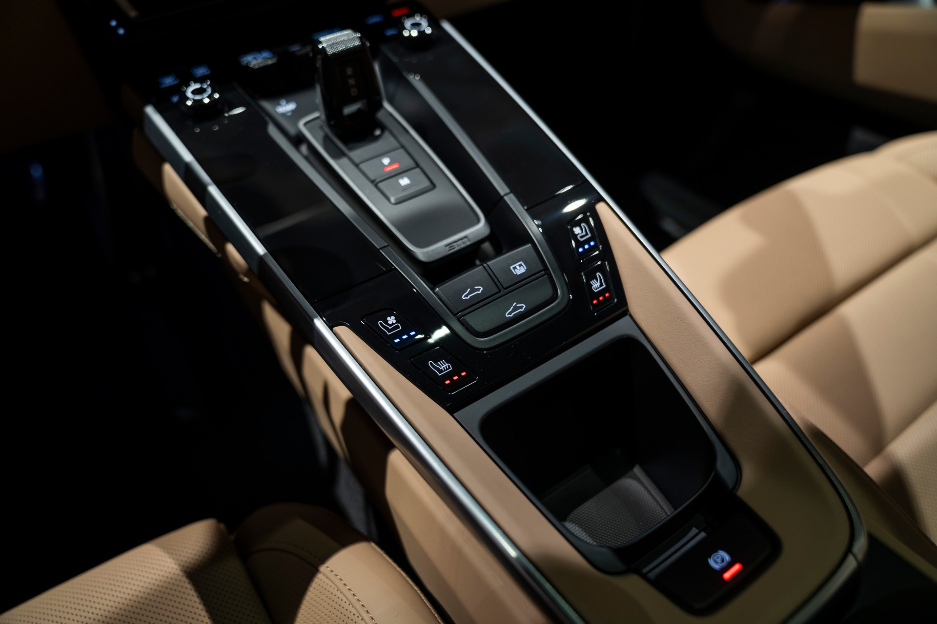 PORSCHE 911 Turbo S PDK-image-12