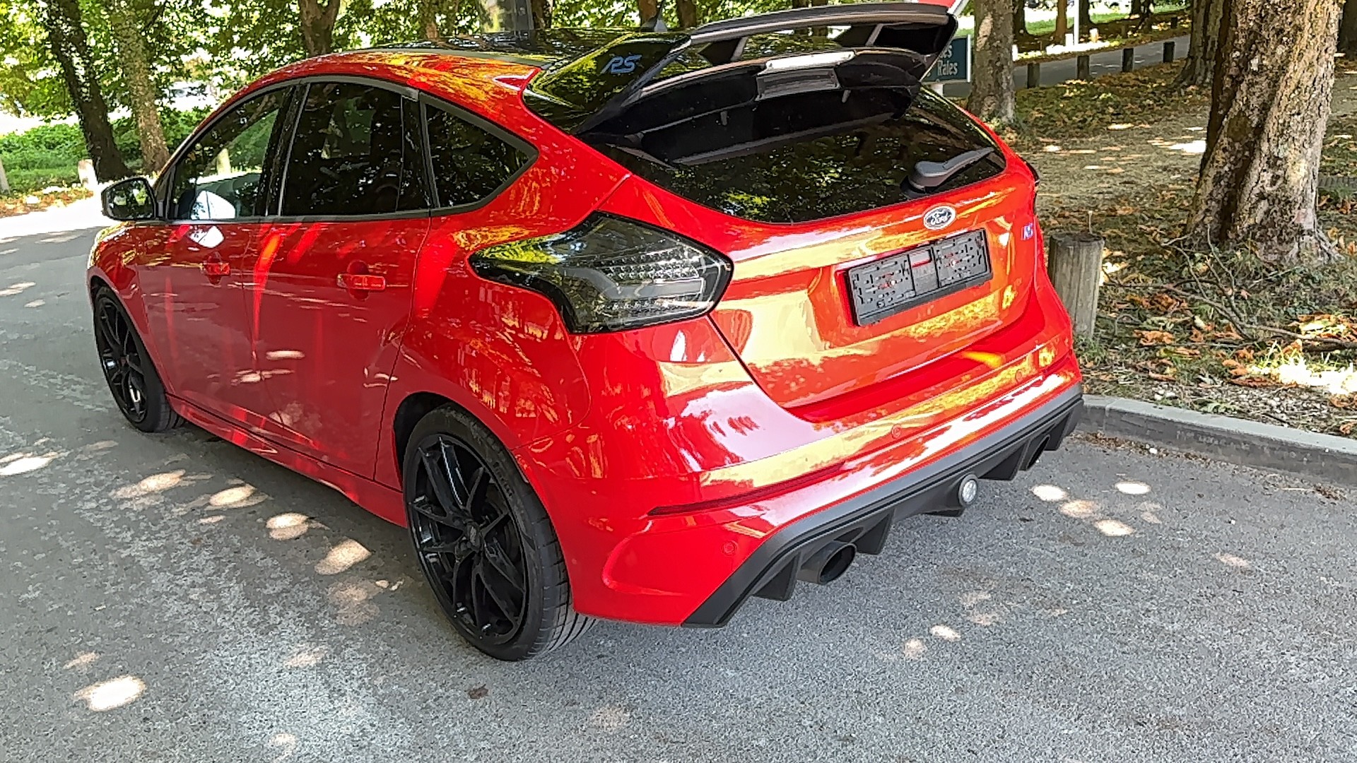 FORD 2.3 EcoB RS+ Race Red Edition-image-1