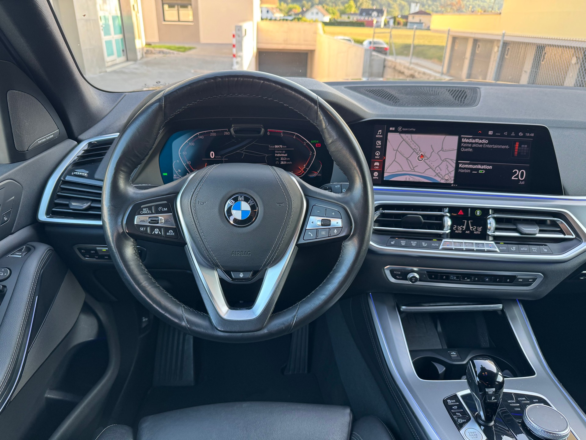 BMW X5 xDrive 30d Steptronic **265 PS**Voll-Leder-image-11