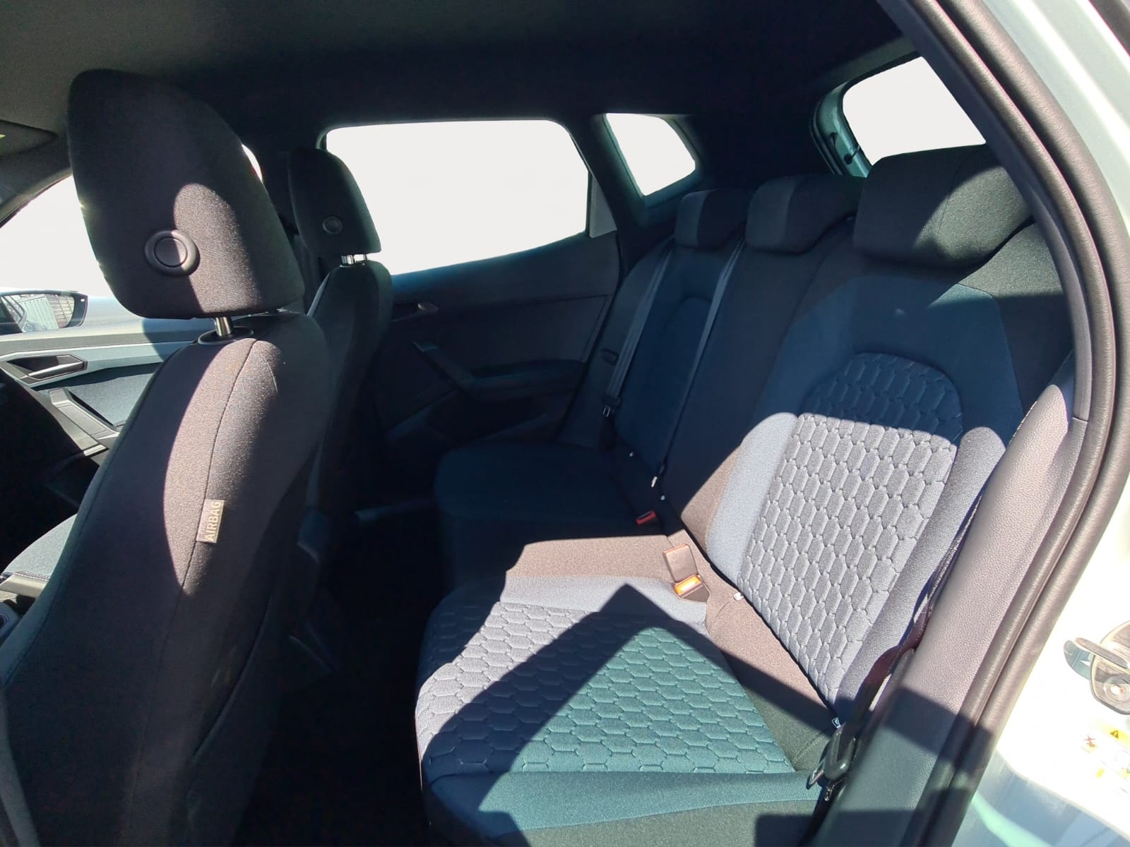SEAT Arona 1.0 TSI Eco Style DSG-image-14