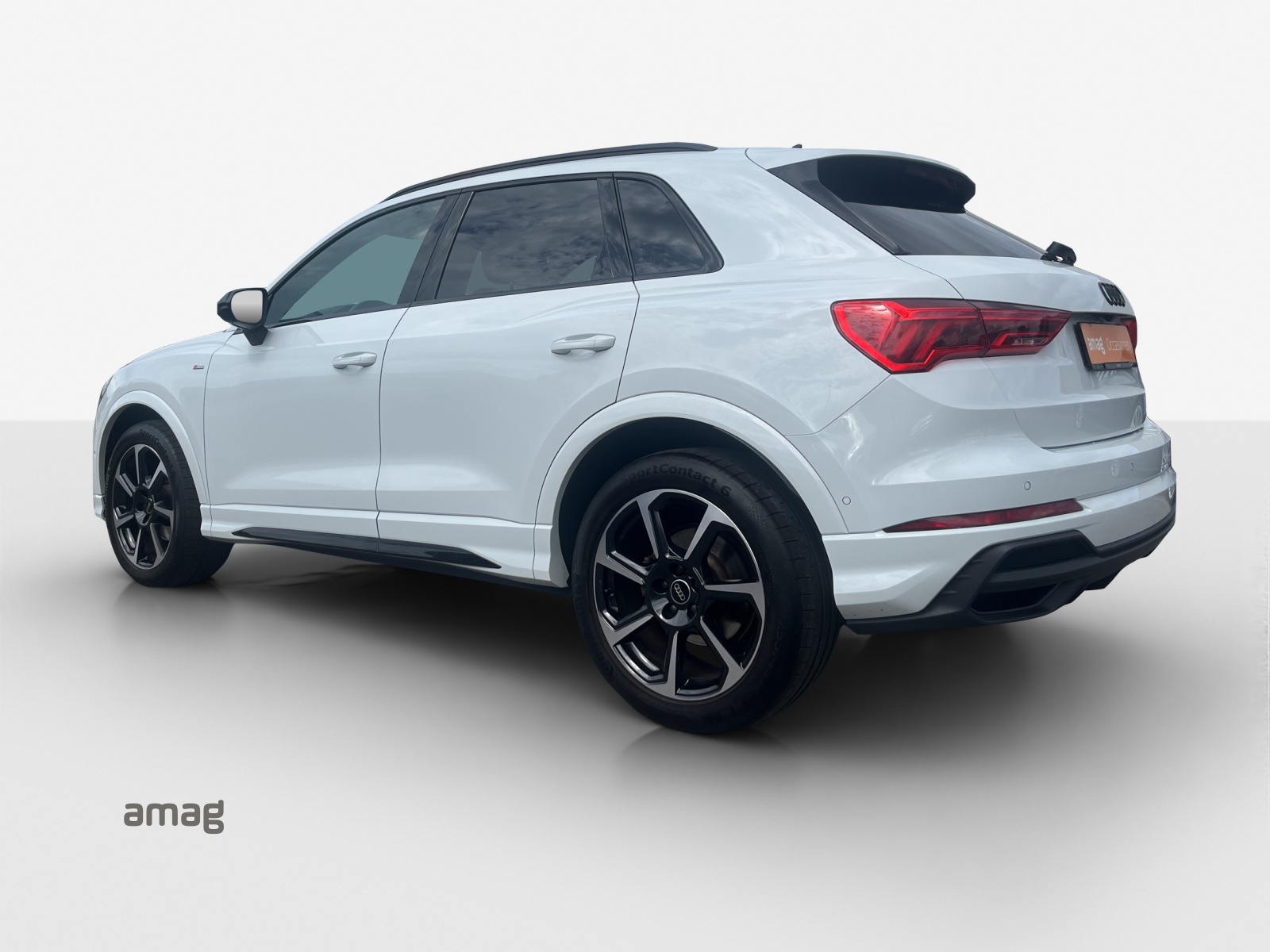AUDI Q3 35 TFSI S line Attraction S-tronic-image-2