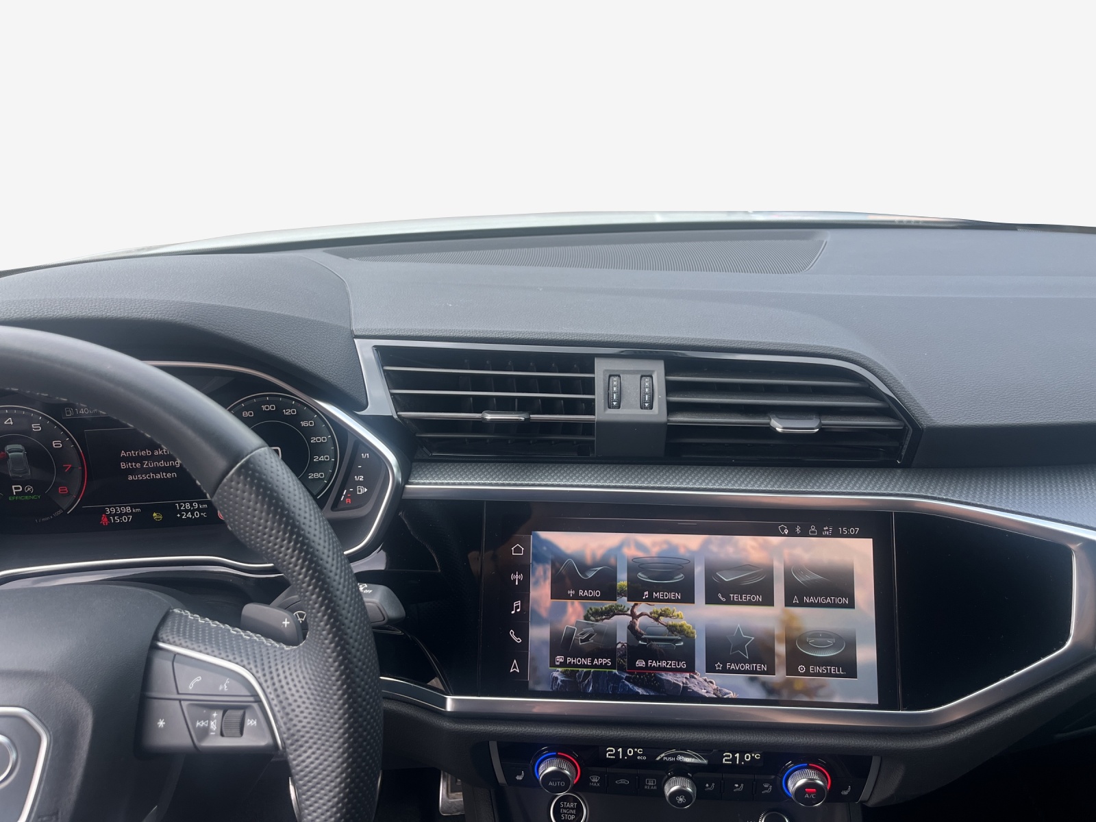 AUDI Q3 35 TFSI S line Attraction S-tronic-image-10