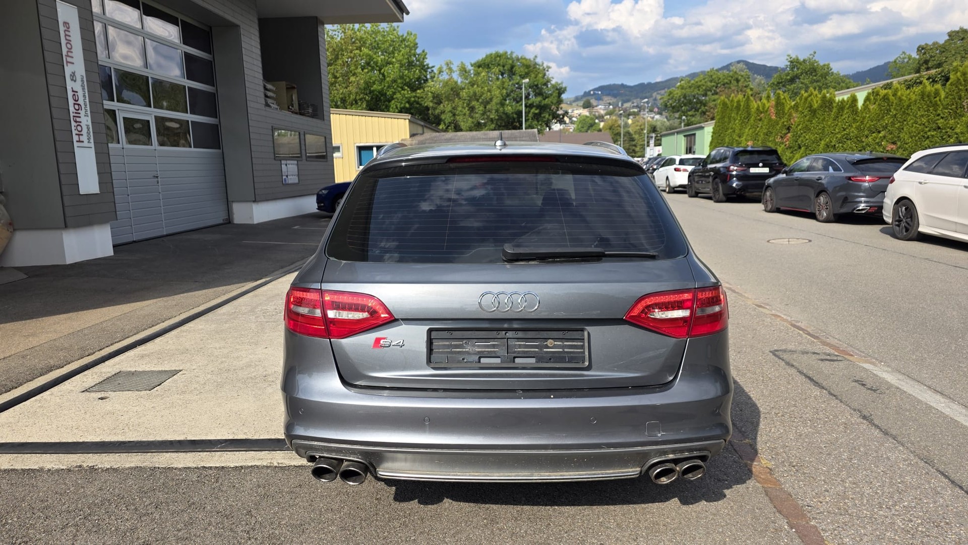 AUDI S4 Avant 3.0 TFSI quattro S-tronic-image-4