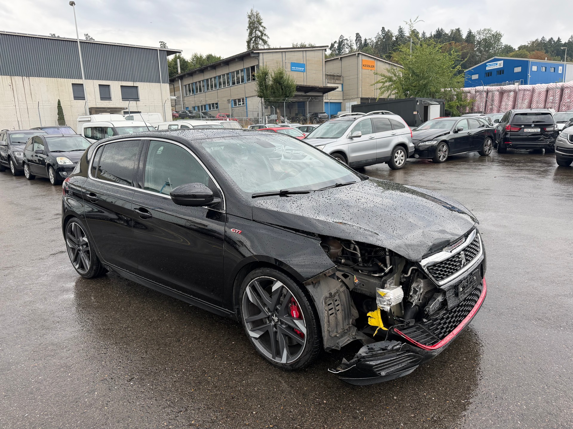 PEUGEOT 308 1.6 GTi-image-2