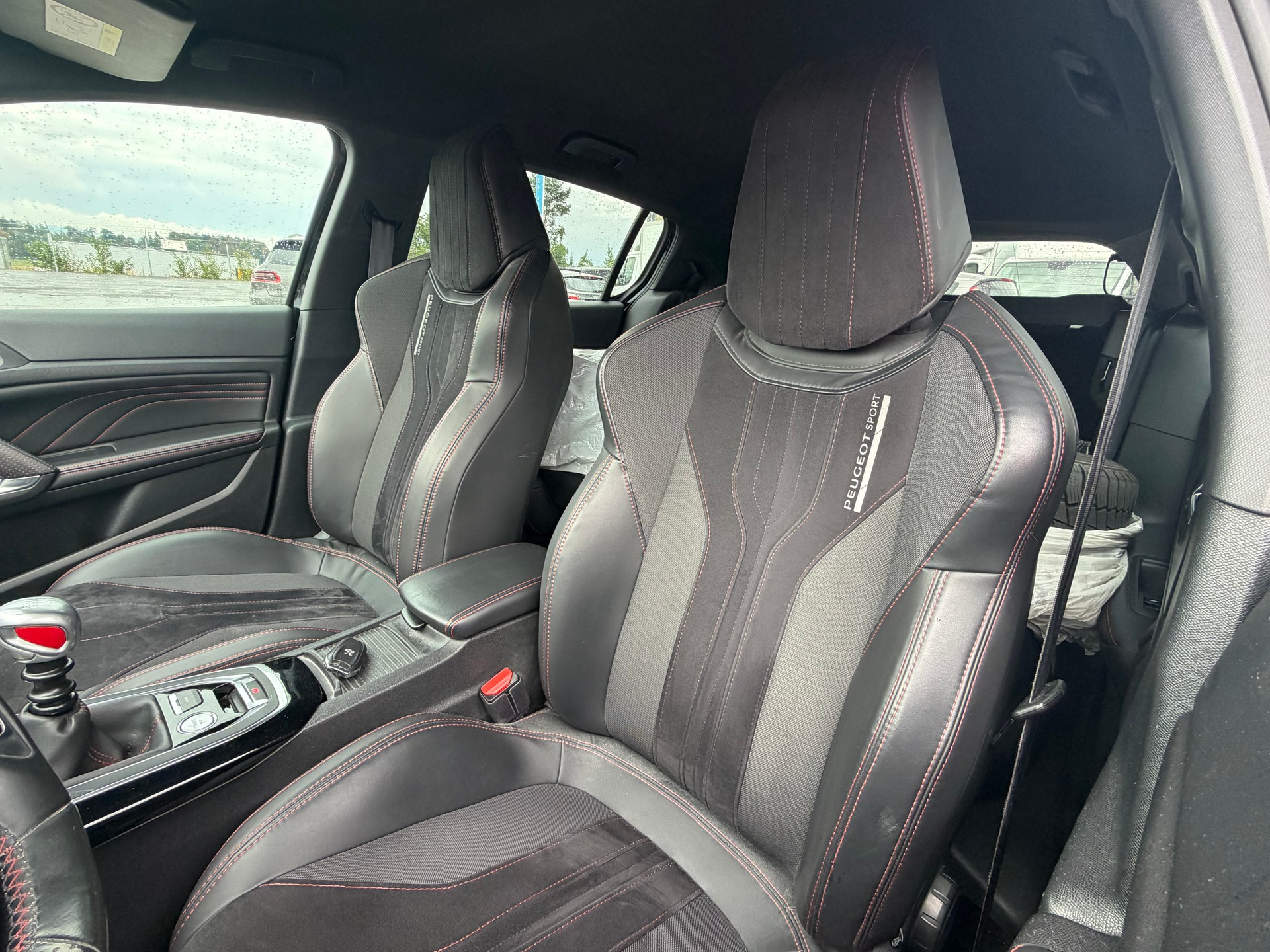 PEUGEOT 308 1.6 GTi-image-8