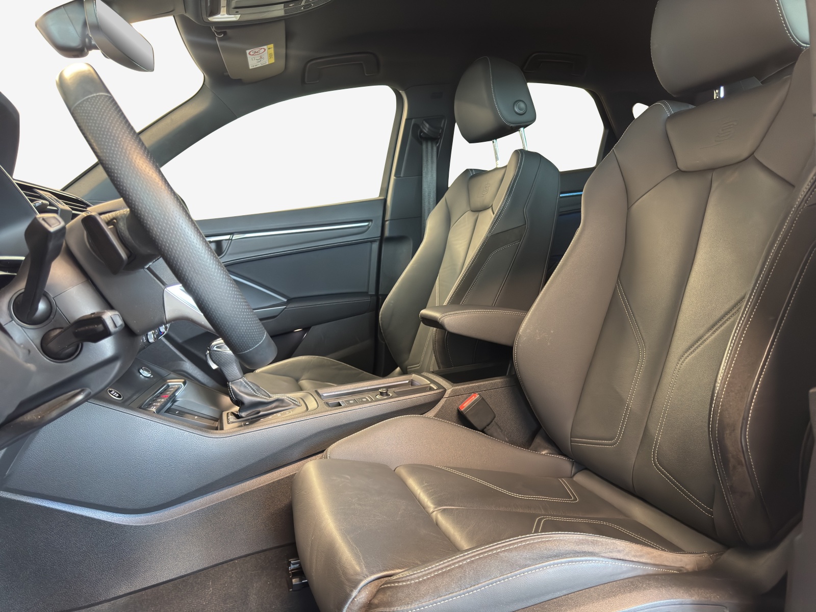 AUDI Q3 Sportback 35 TFSI S line Attraction S-tronic-image-7
