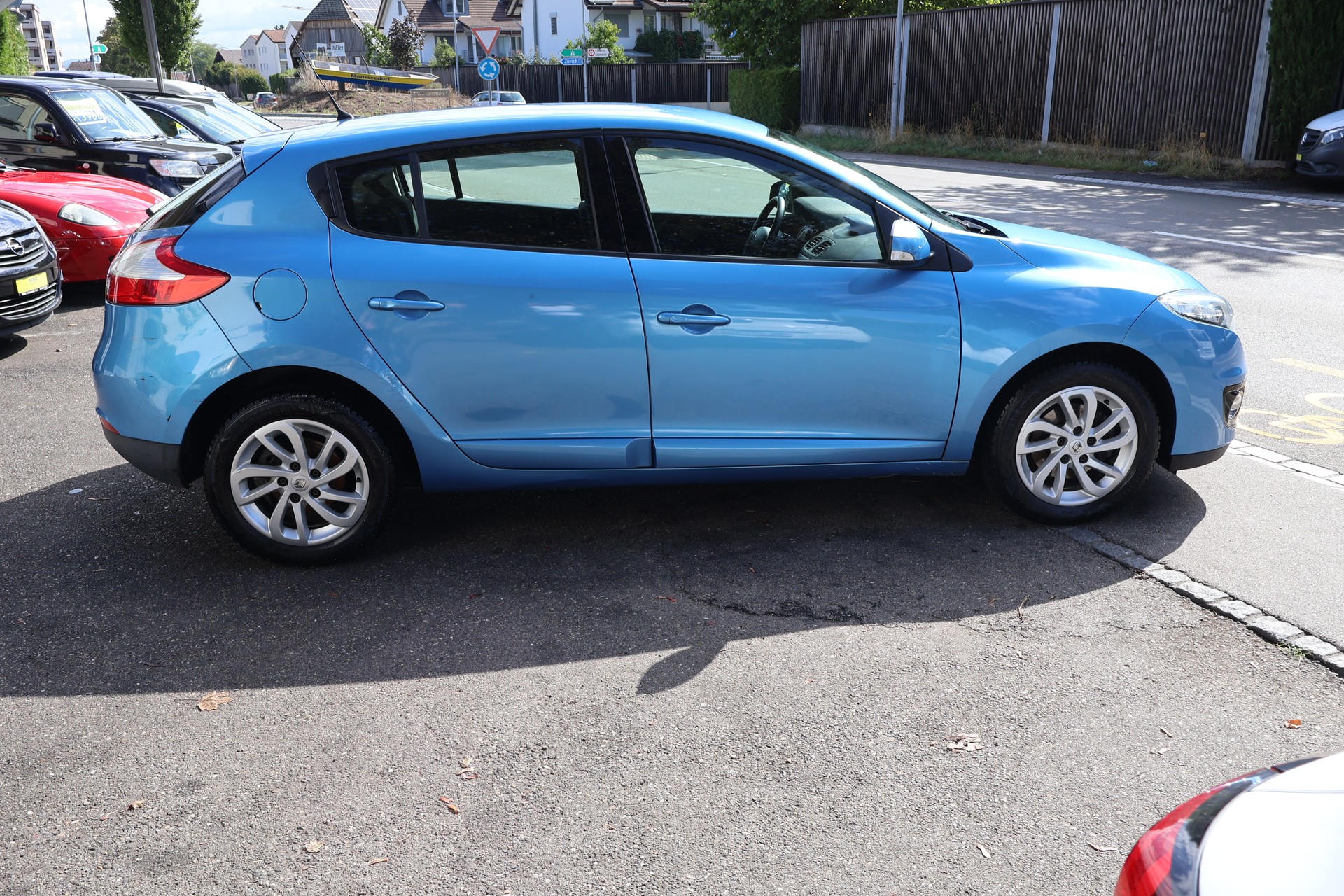 RENAULT Mégane 1.2 16V Turbo Dynamique-image-3