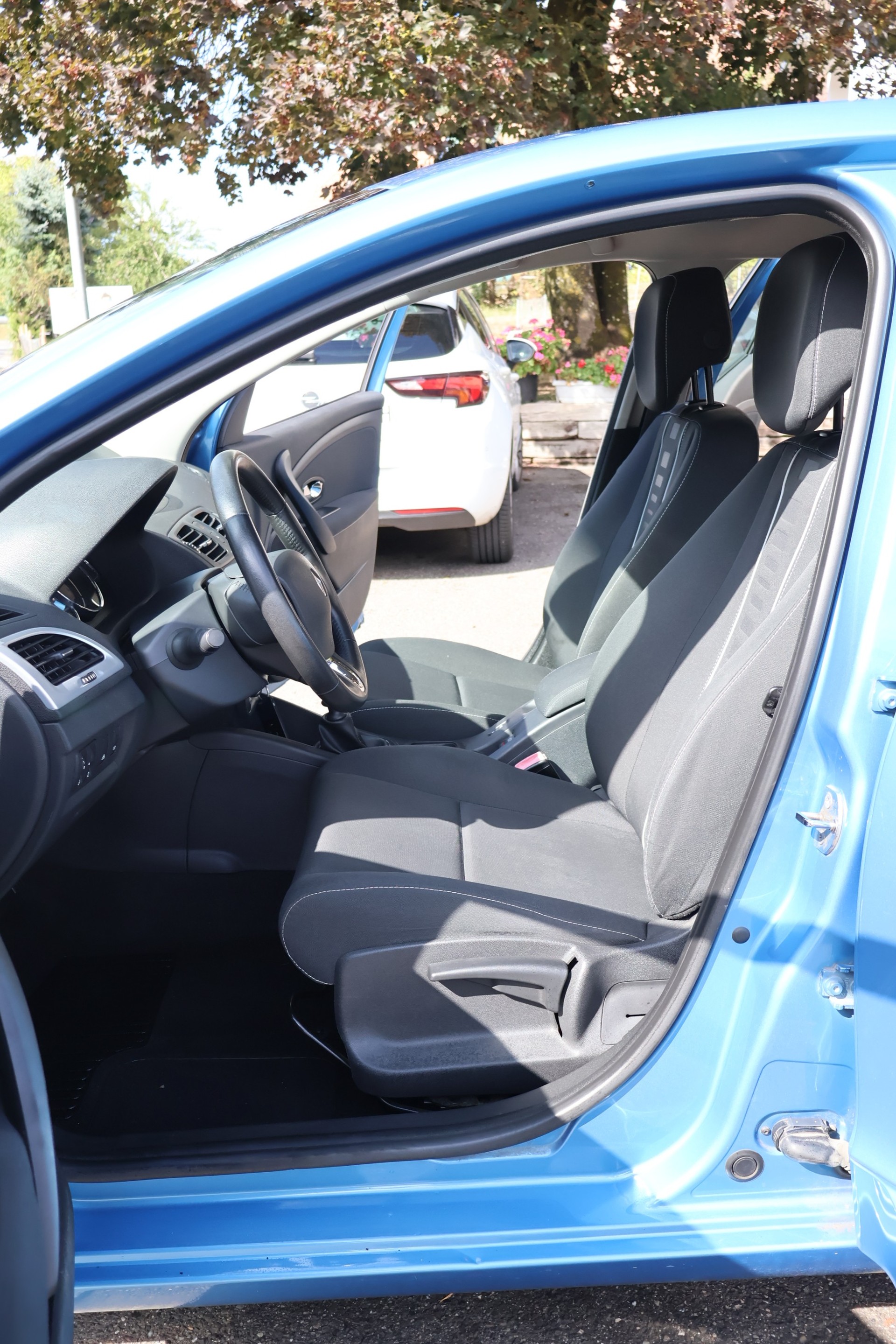 RENAULT Mégane 1.2 16V Turbo Dynamique-image-9