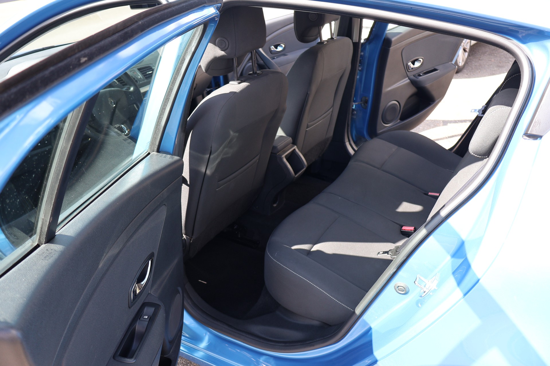 RENAULT Mégane 1.2 16V Turbo Dynamique-image-14