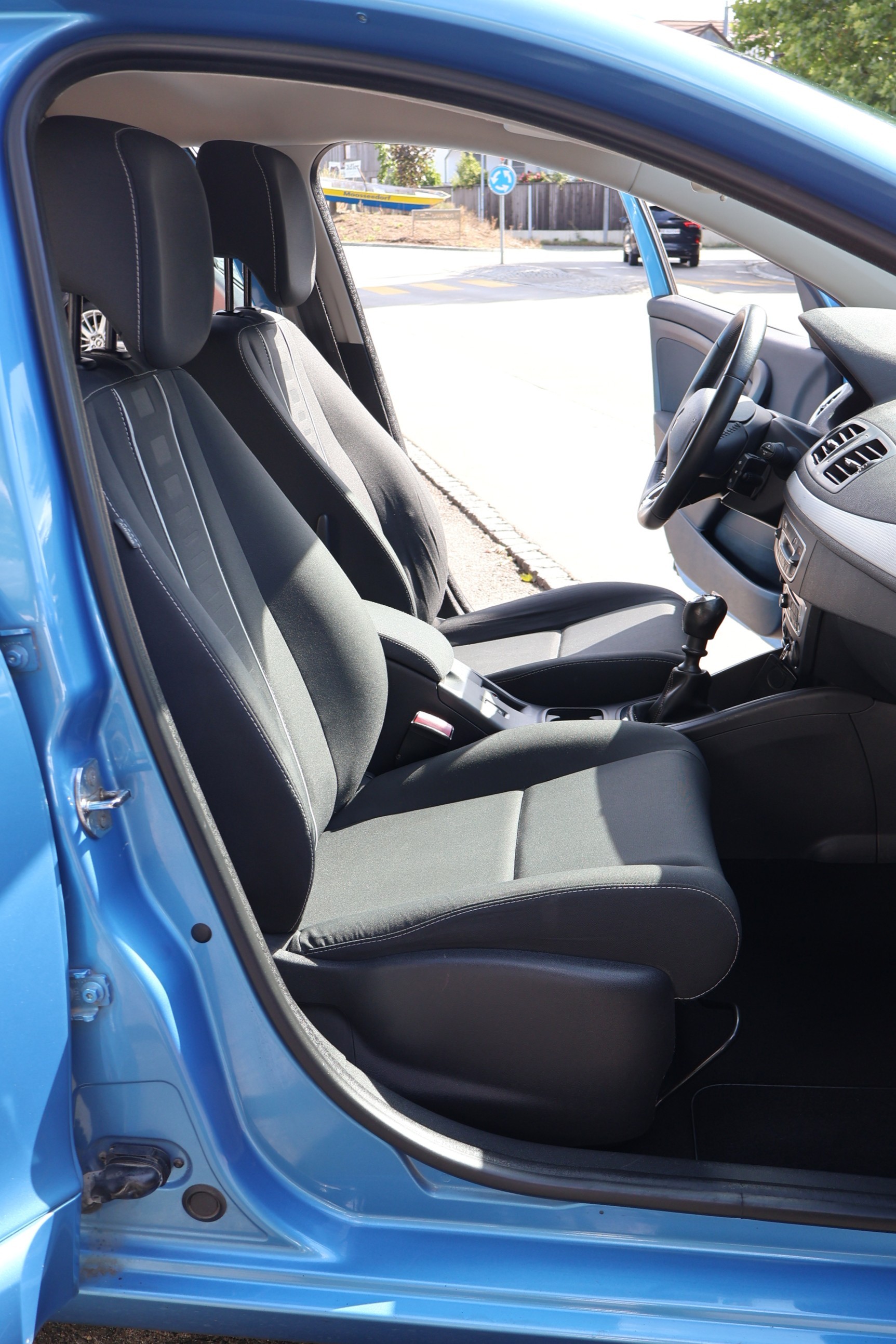 RENAULT Mégane 1.2 16V Turbo Dynamique-image-11