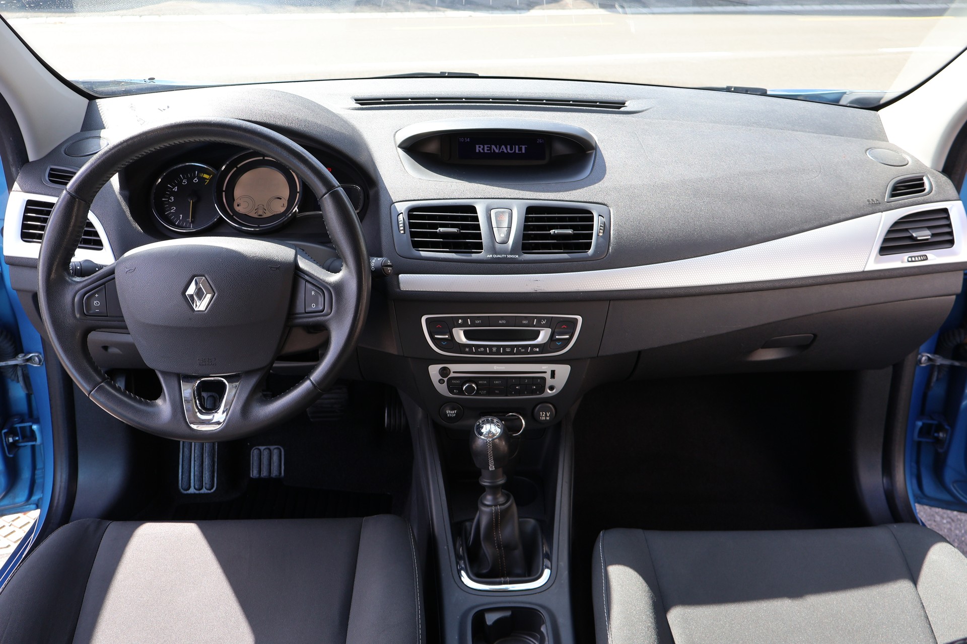 RENAULT Mégane 1.2 16V Turbo Dynamique-image-12