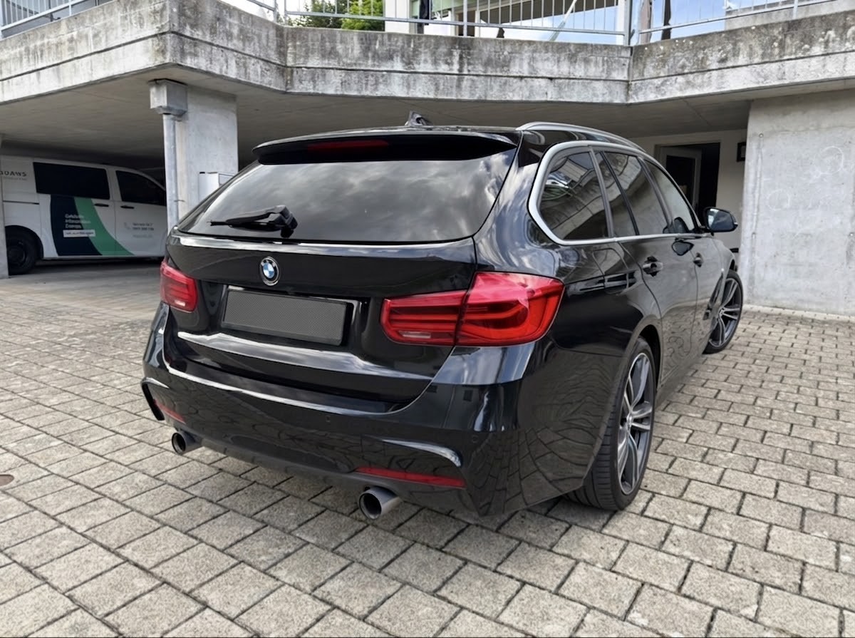 BMW 340i xDrive M Sport ** Power & Sound**-image-2