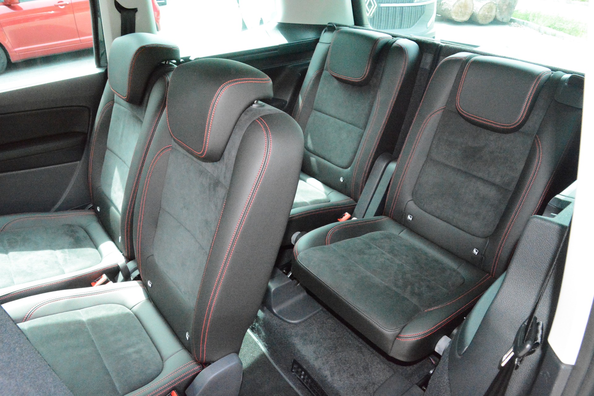 SEAT Alhambra 1.4 TSI DSG Hola FR-image-15