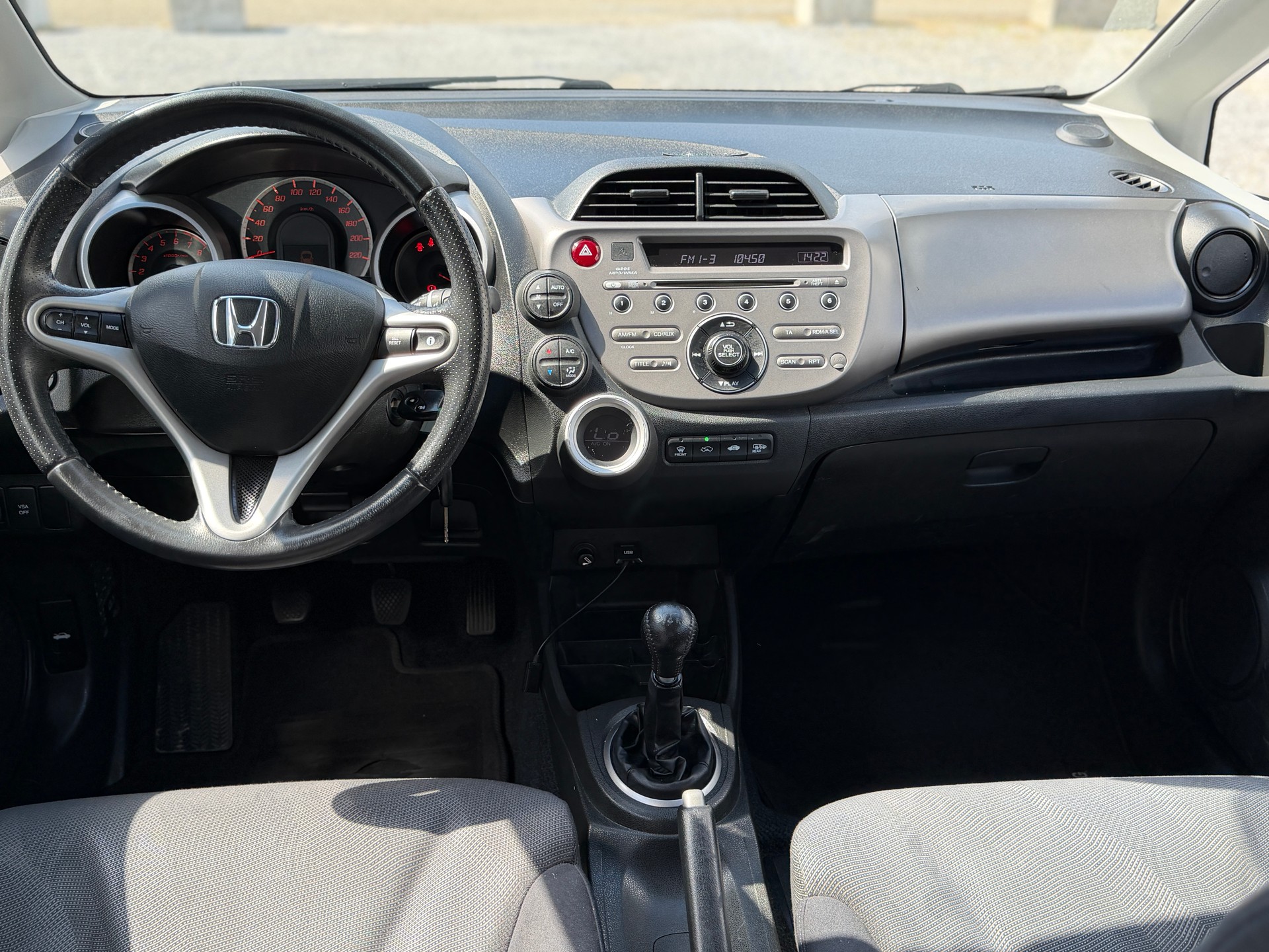 HONDA Jazz 1.4i Elegance-image-8