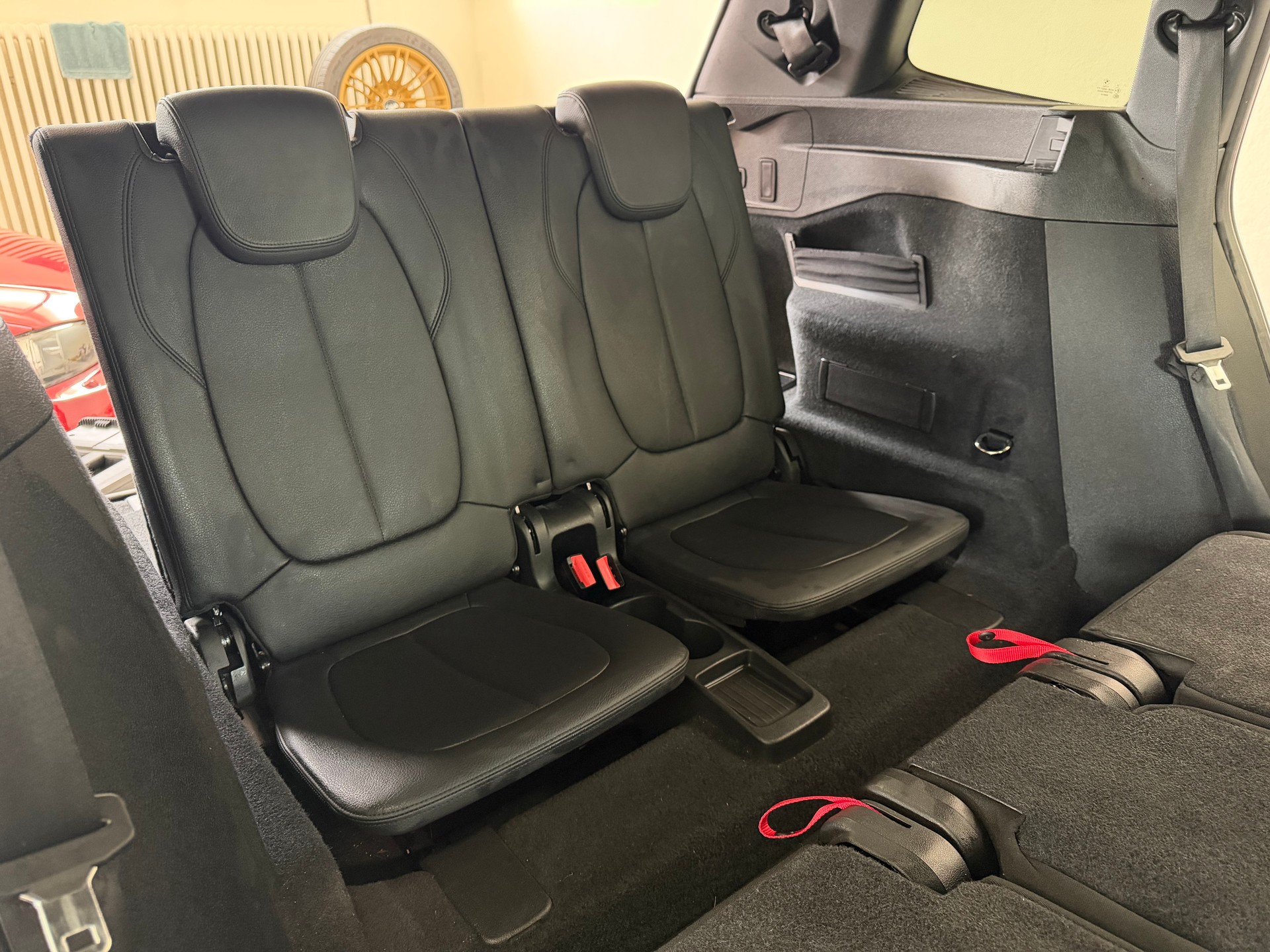 BMW 218i Gran Tourer Luxury Line Steptronic-image-11