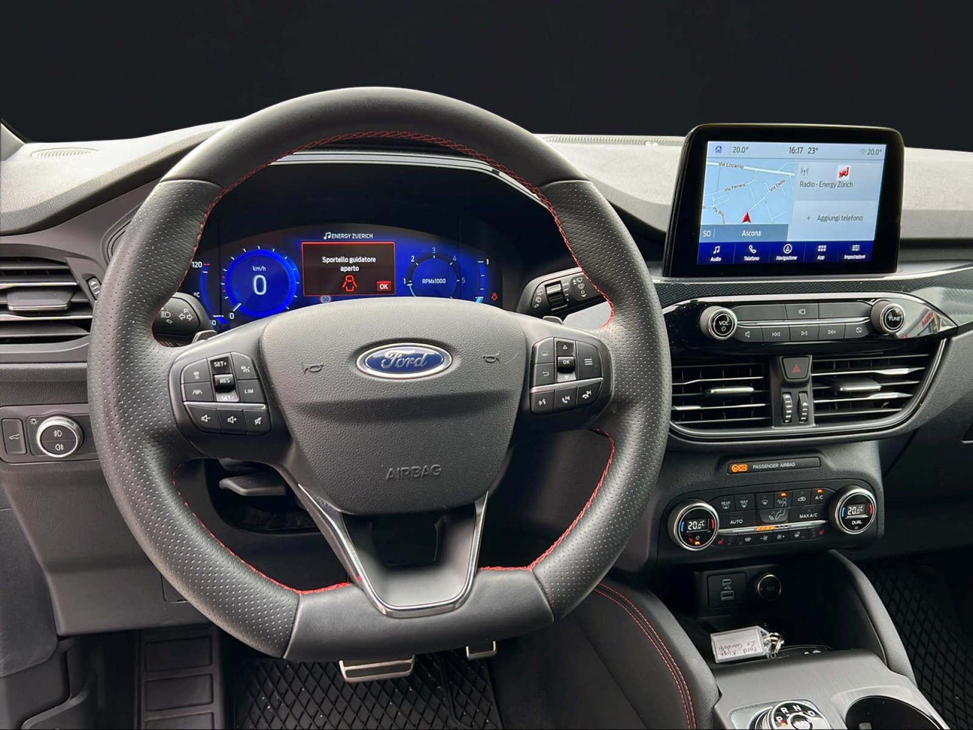 FORD Kuga 2.0 EcoBlue St-line 4WD-image-8
