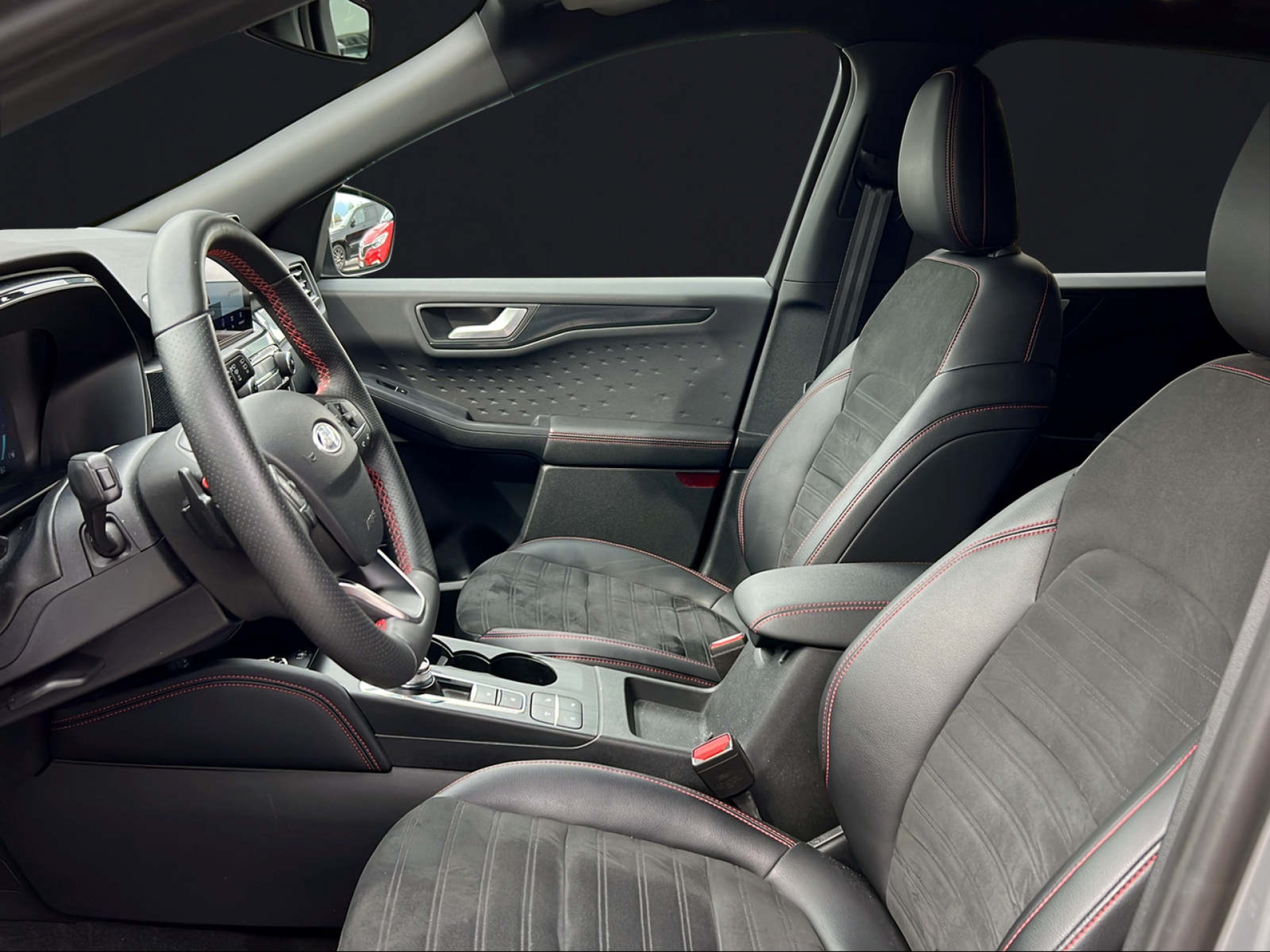 FORD Kuga 2.0 EcoBlue St-line 4WD-image-6