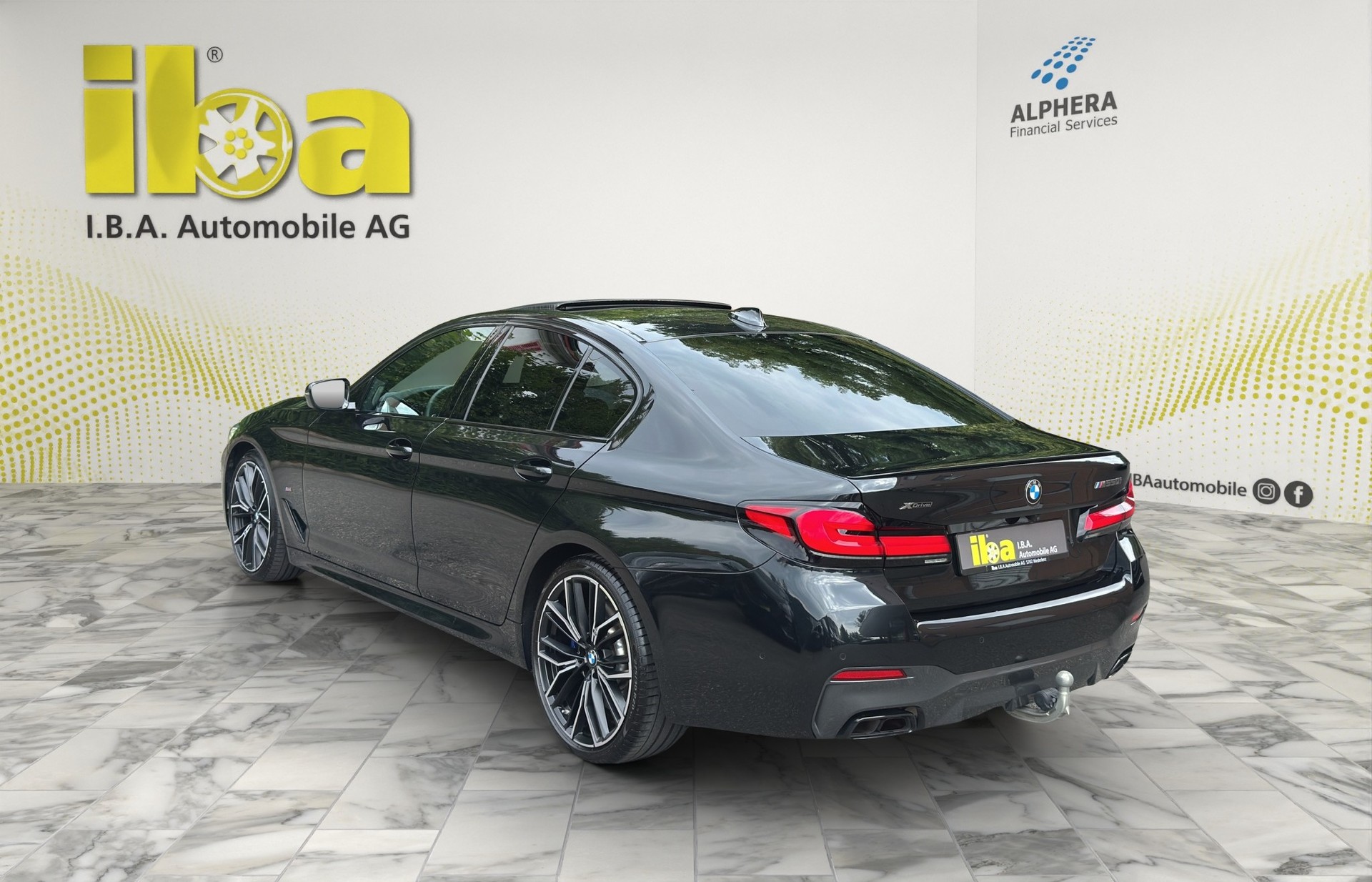 BMW M550i xDrive FACLIFT Exclusiv AHK / Standheizung / ACC-image-2