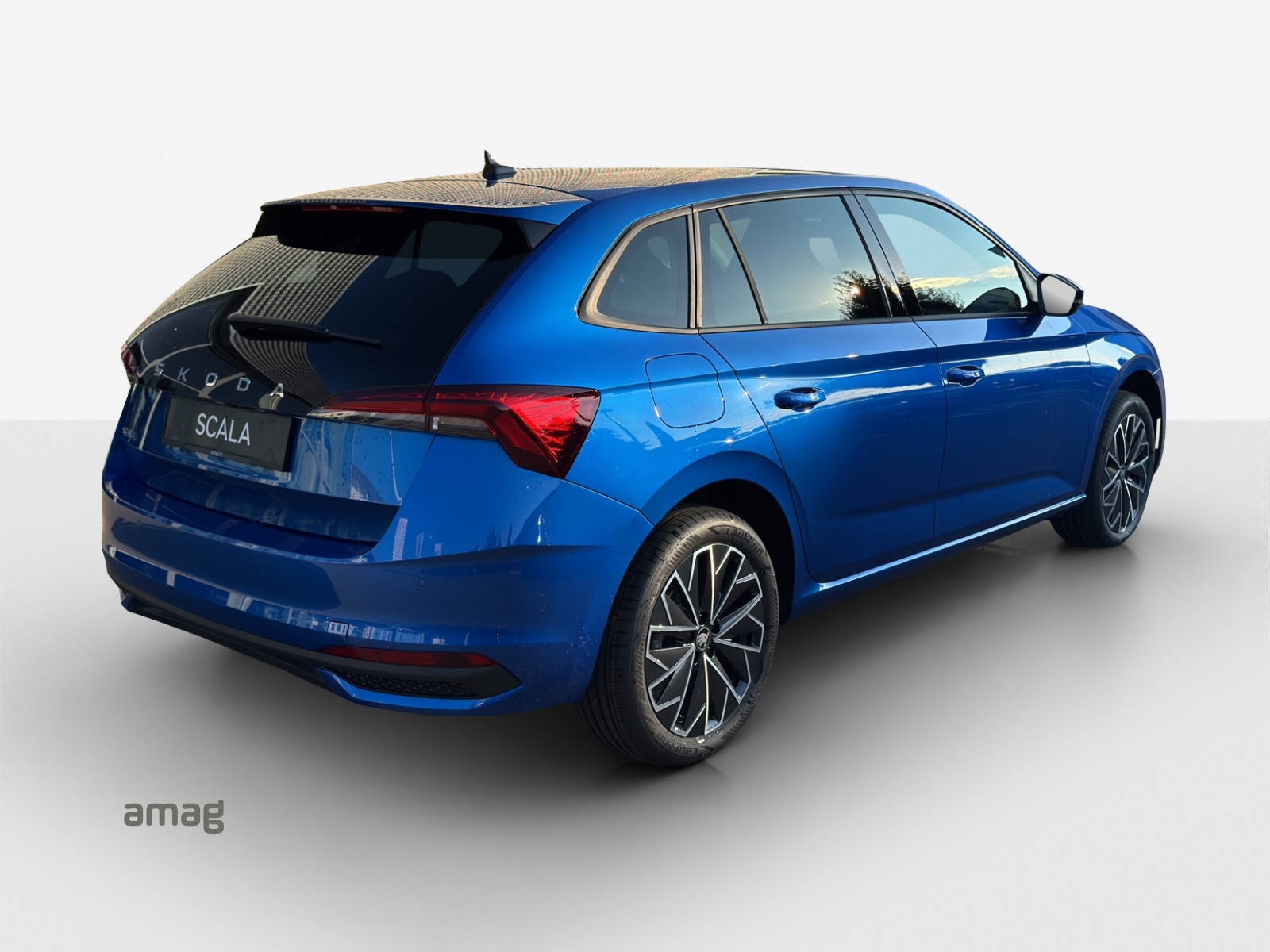 SKODA Scala 1.0 TSI Dynamic DSG-image-4