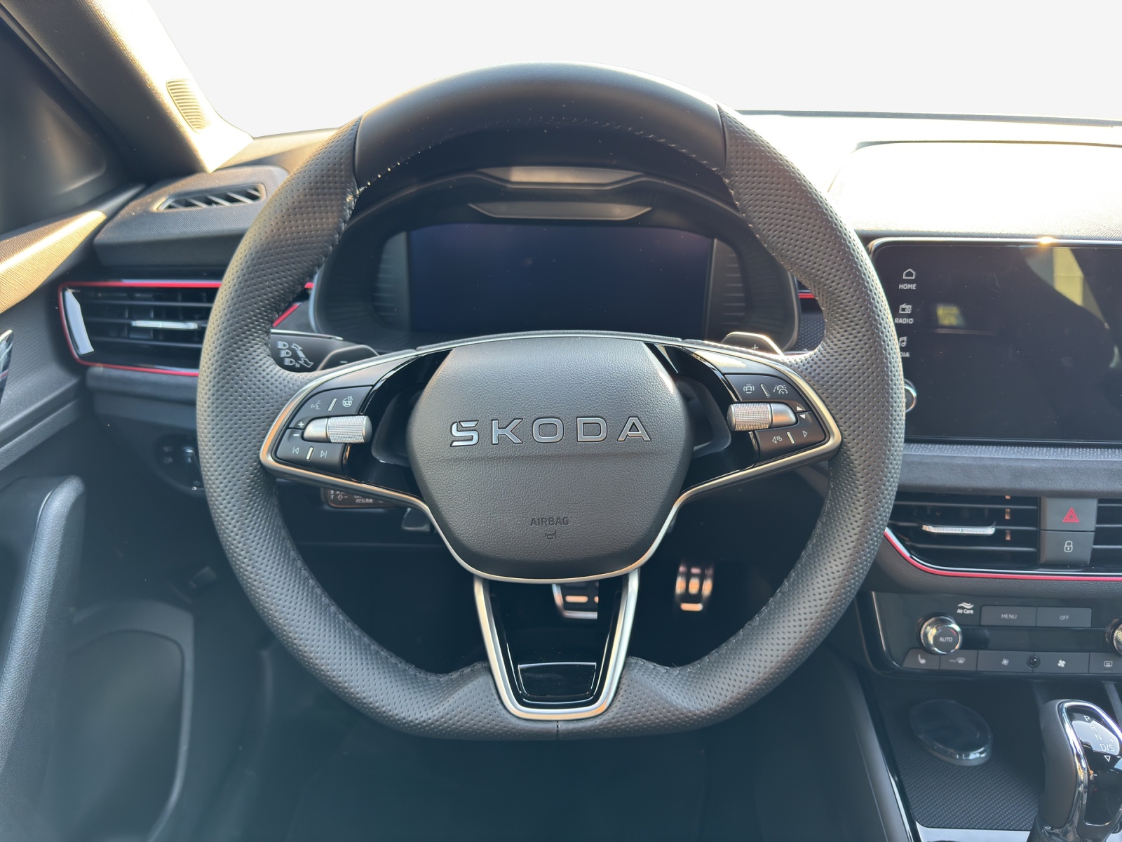 SKODA Scala 1.0 TSI Dynamic DSG-image-9